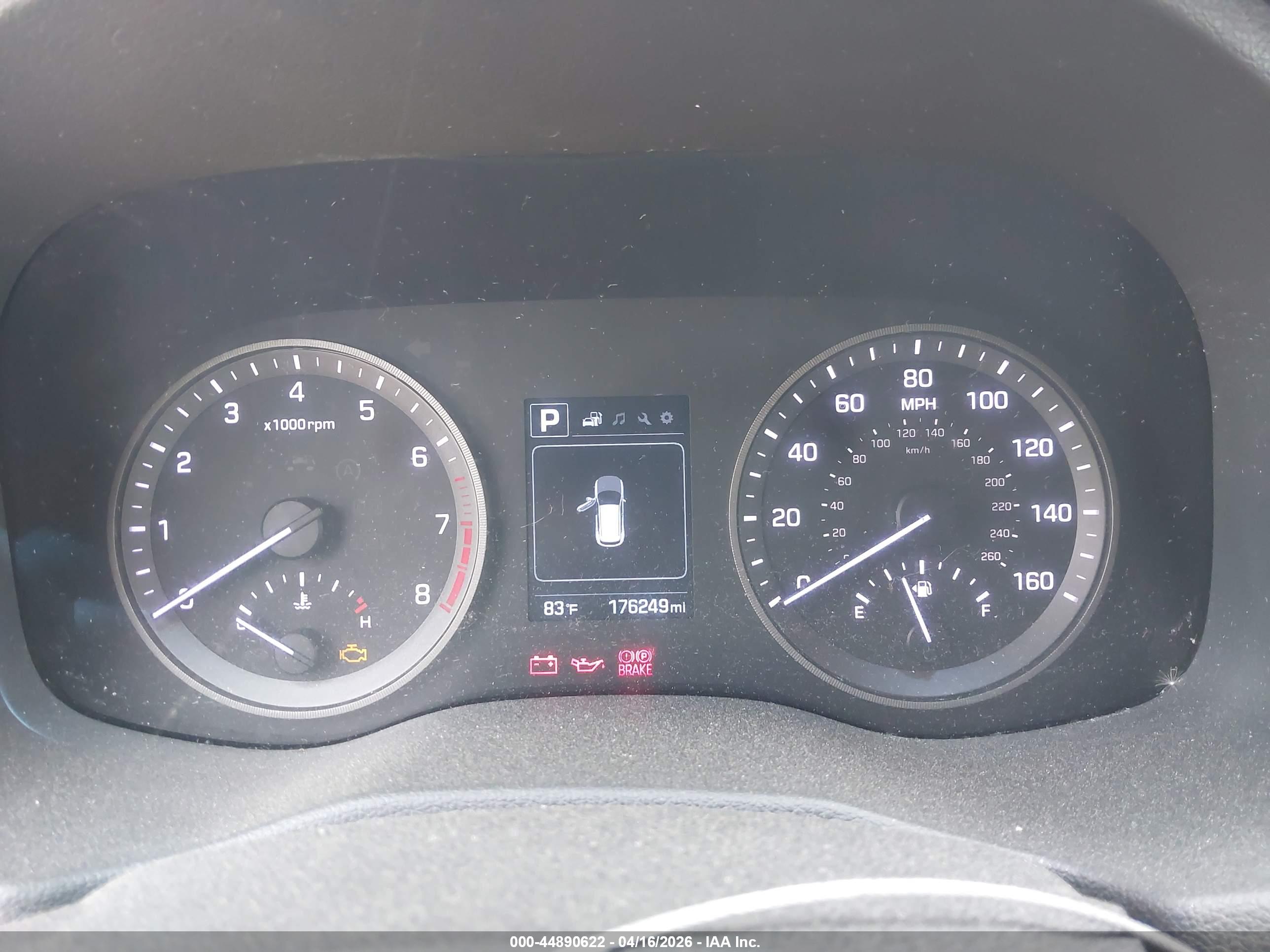 HYUNDAI TUCSON image 7