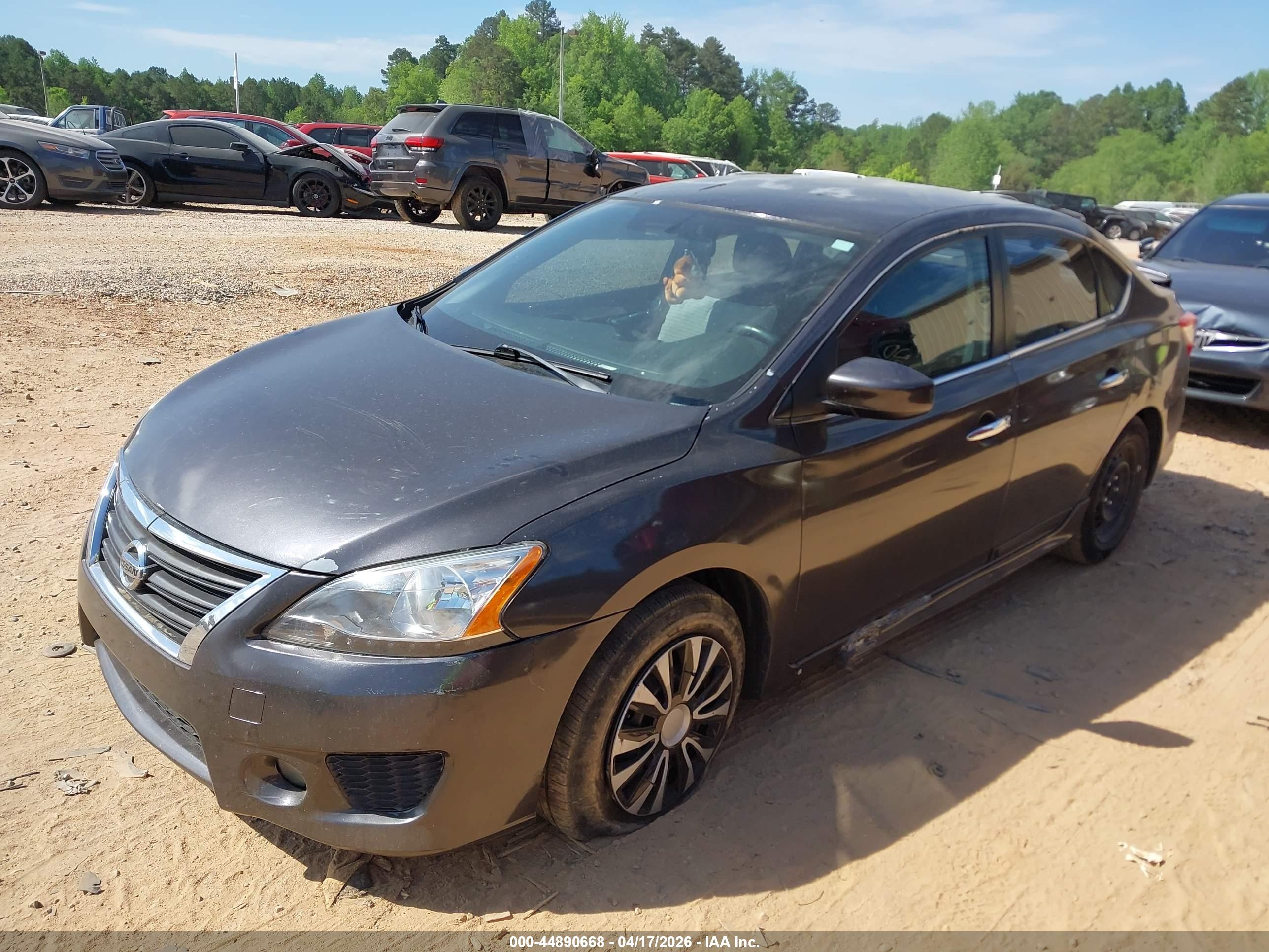 NISSAN SENTRA image 2