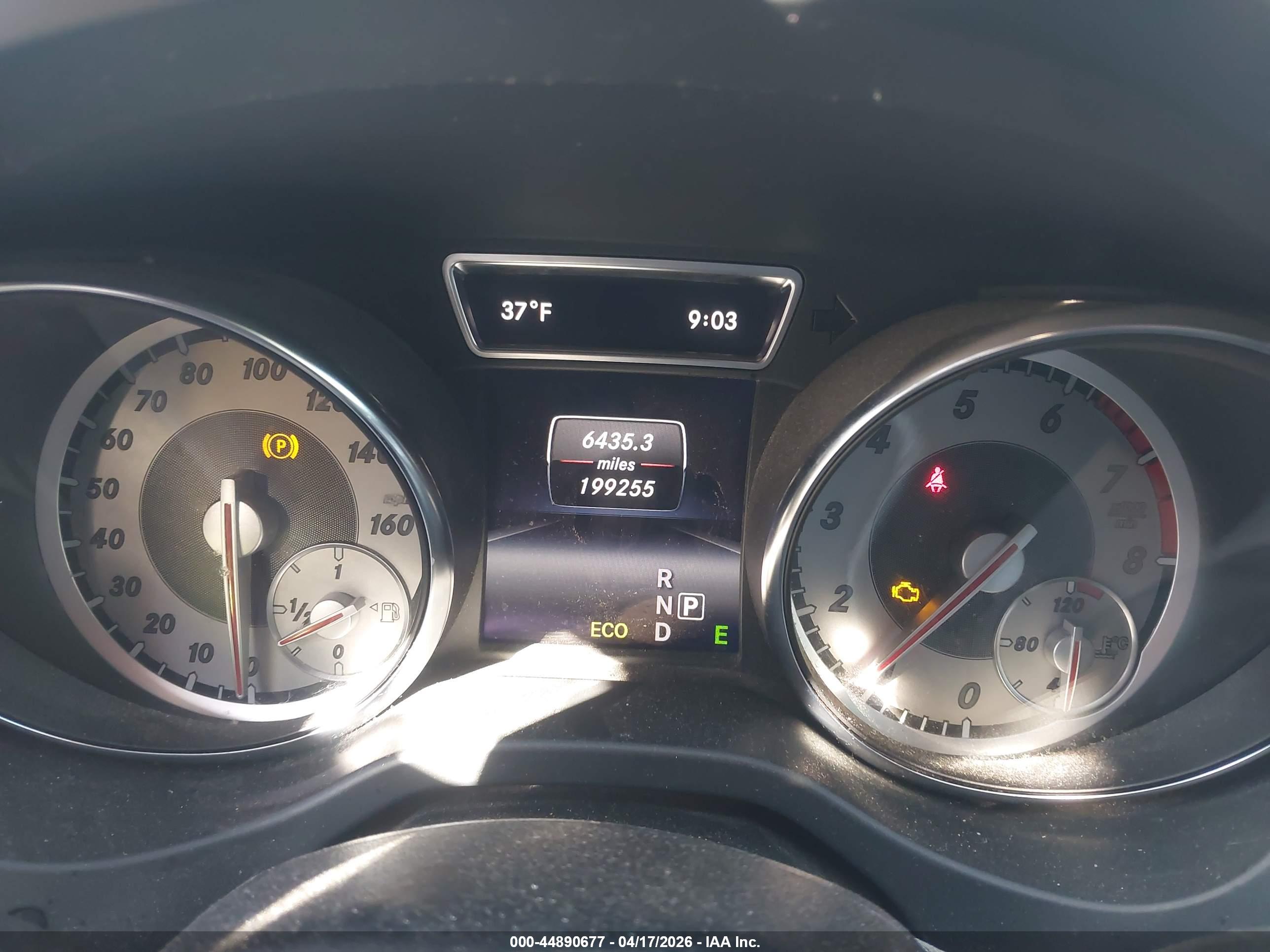 MERCEDES-BENZ CLA image 7