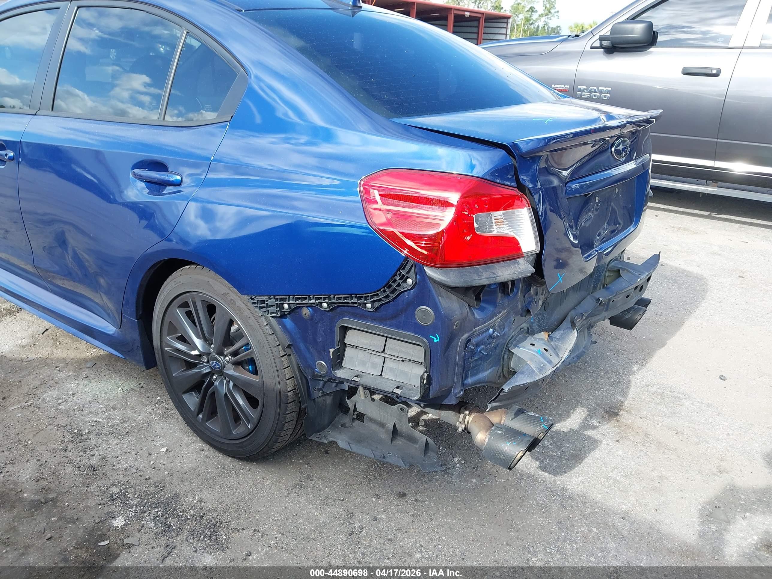 SUBARU WRX image 6