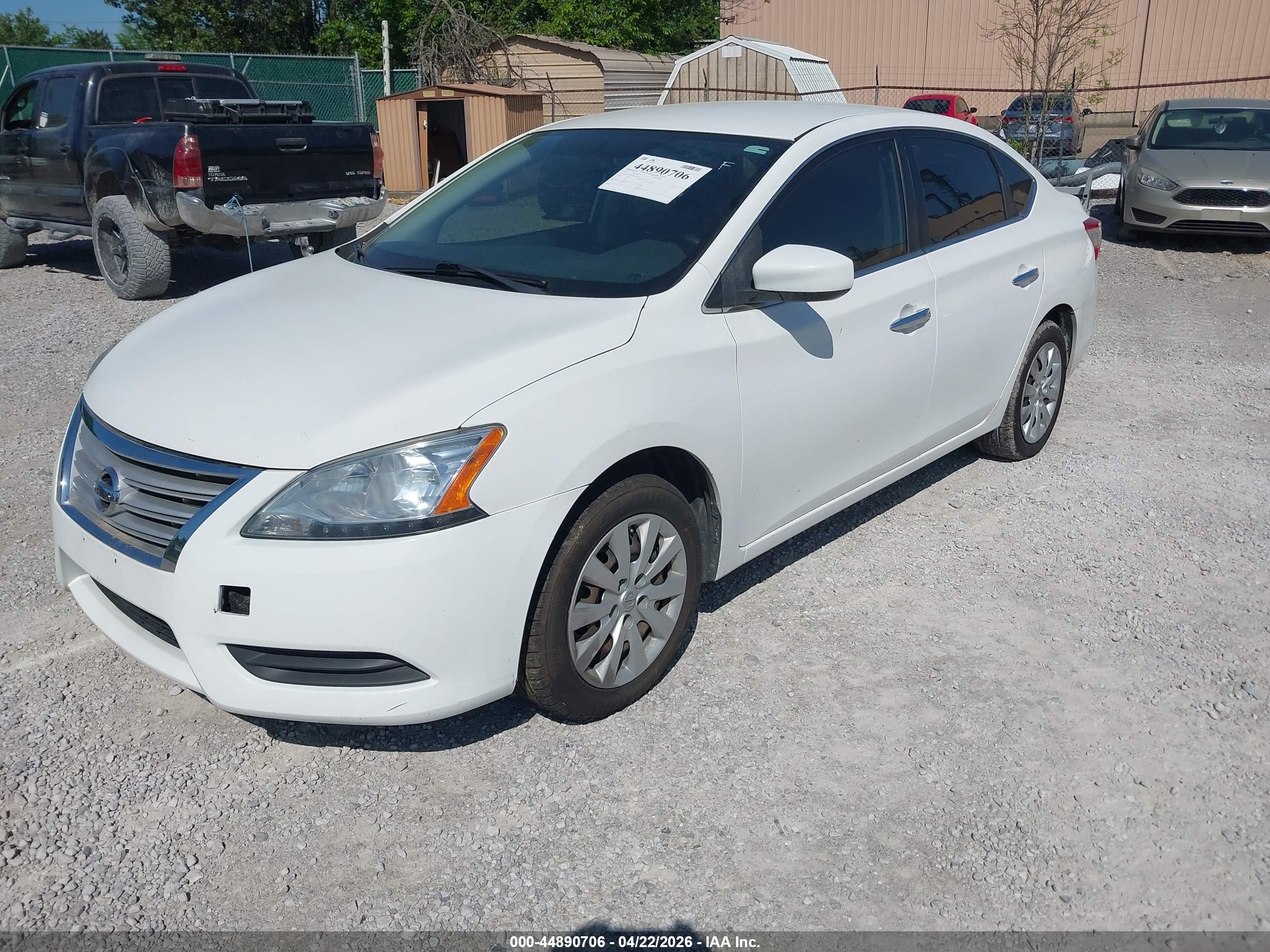 NISSAN SENTRA image 2