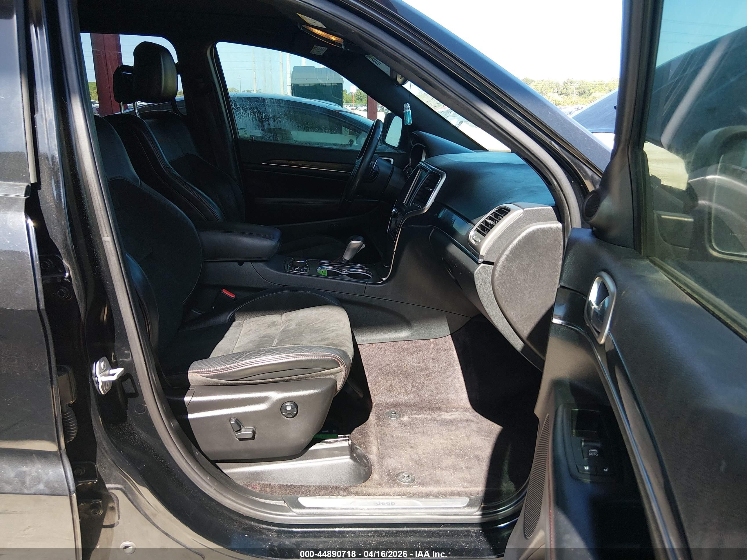 JEEP GRAND image 5