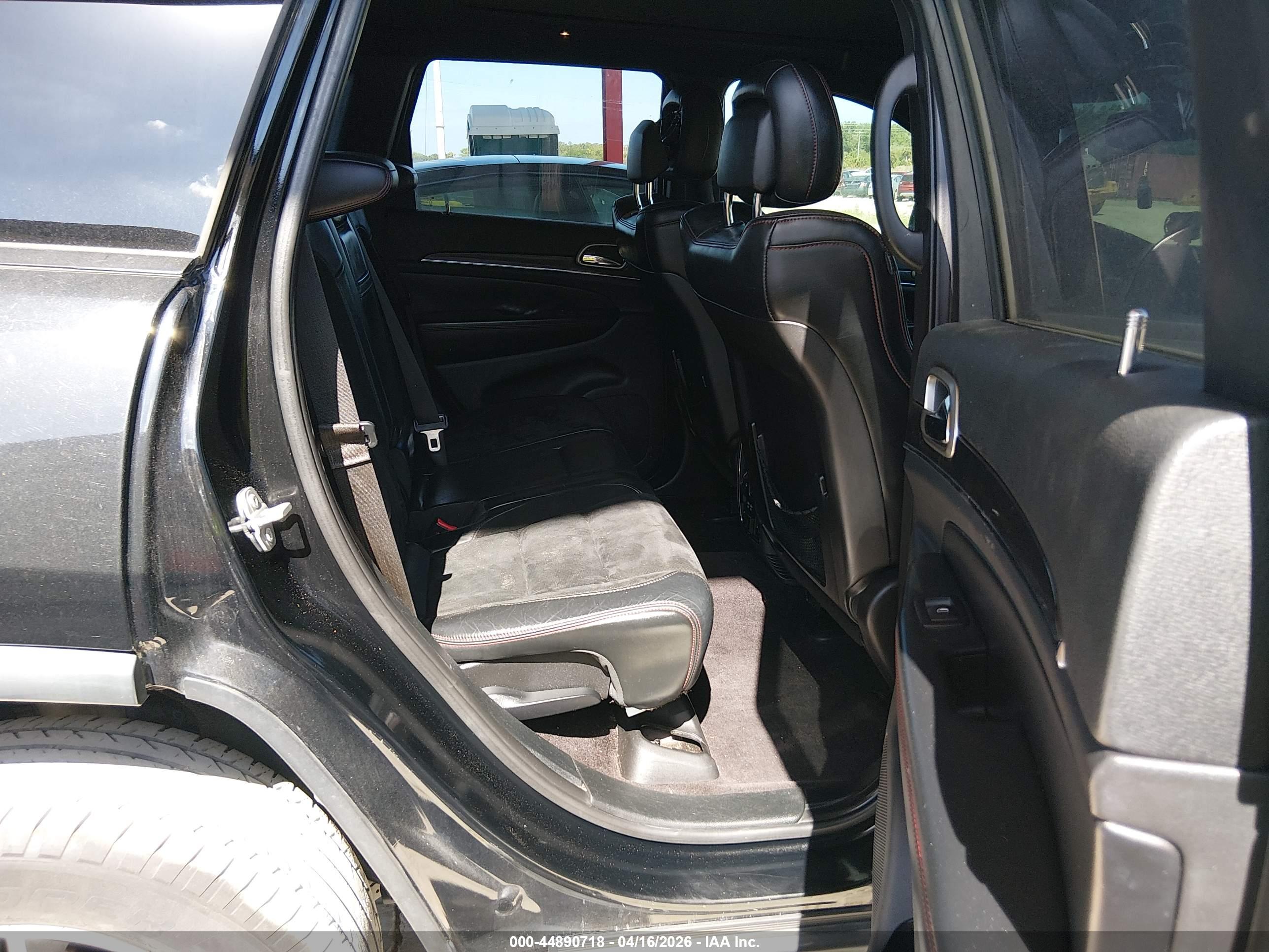 JEEP GRAND image 8