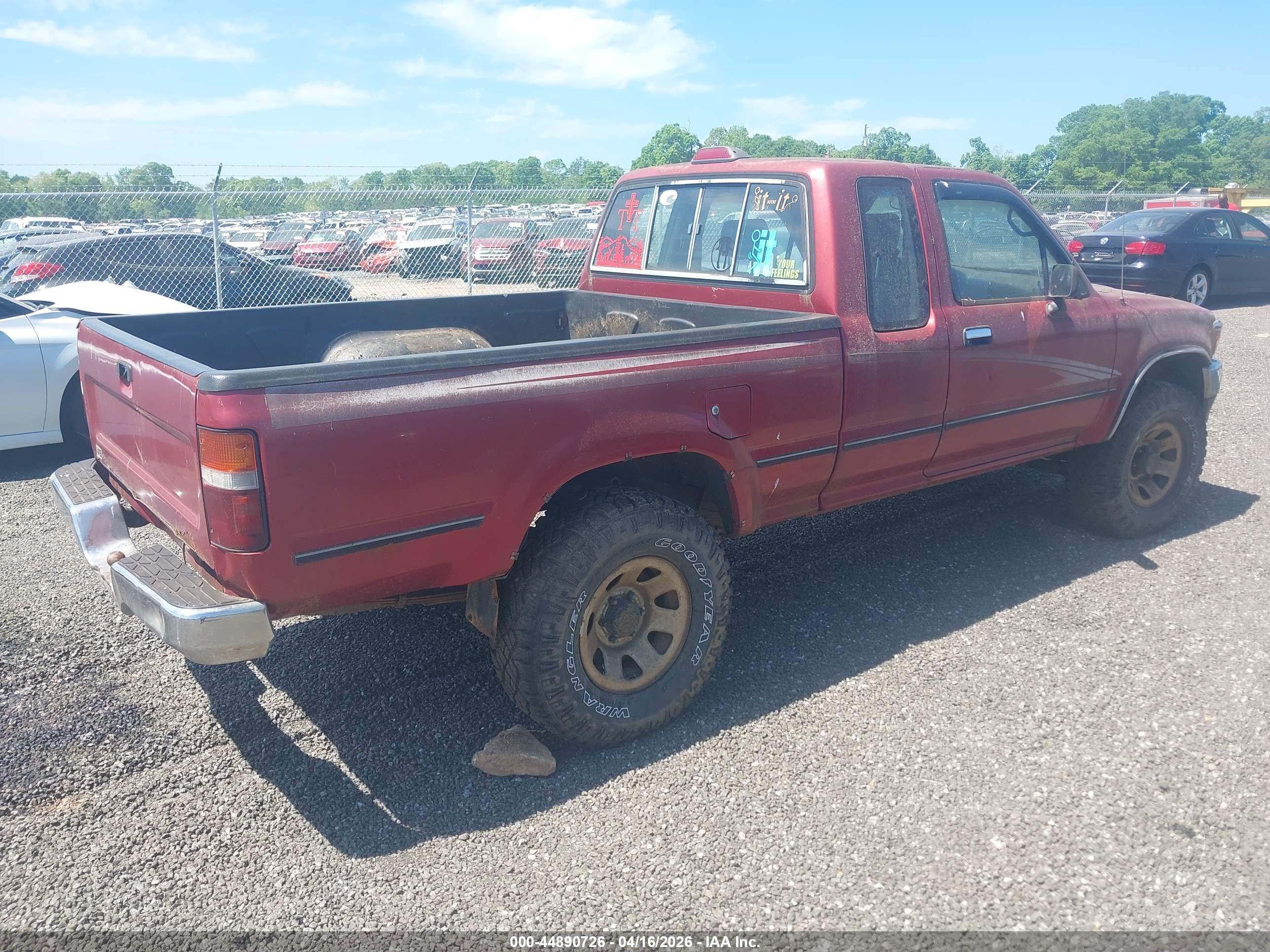 TOYOTA PICKUP image 4