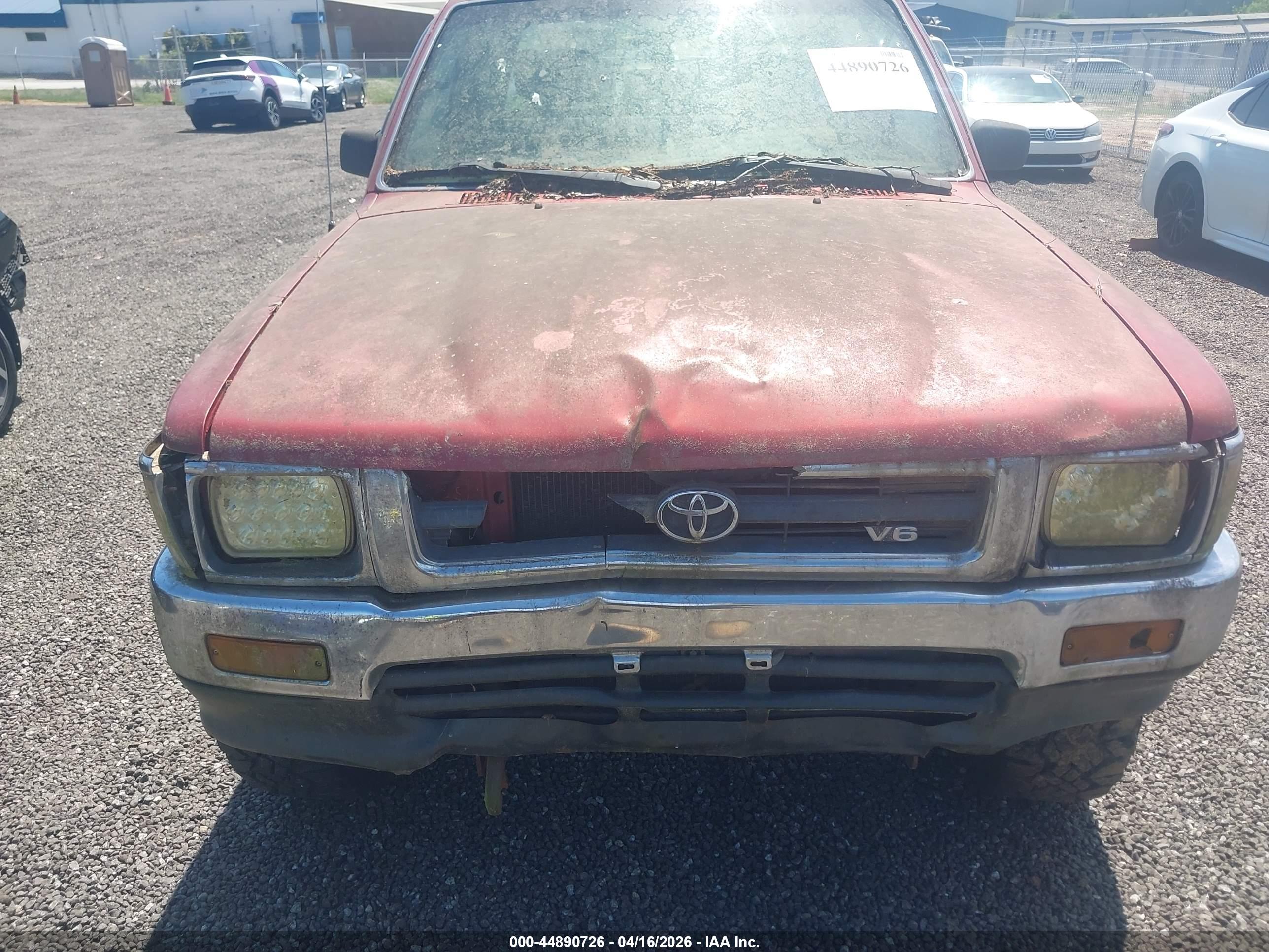 TOYOTA PICKUP image 6