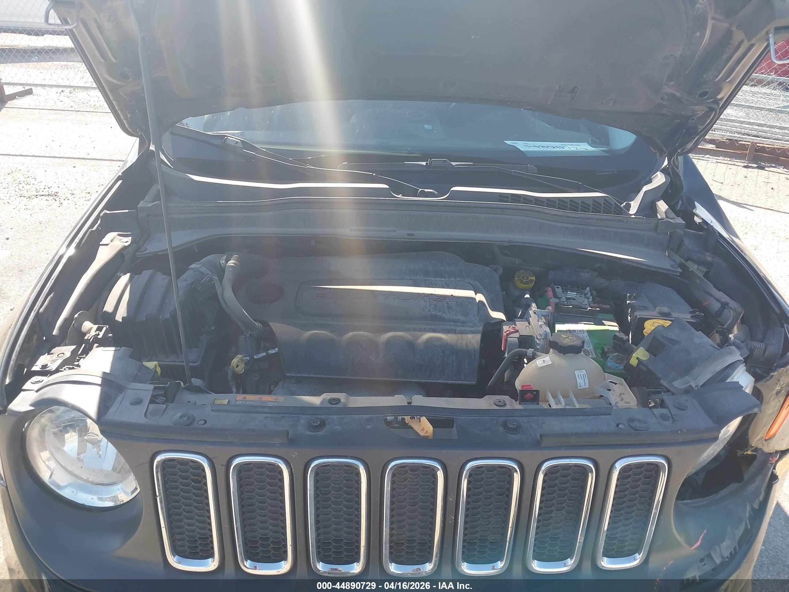 JEEP RENEGADE image 10