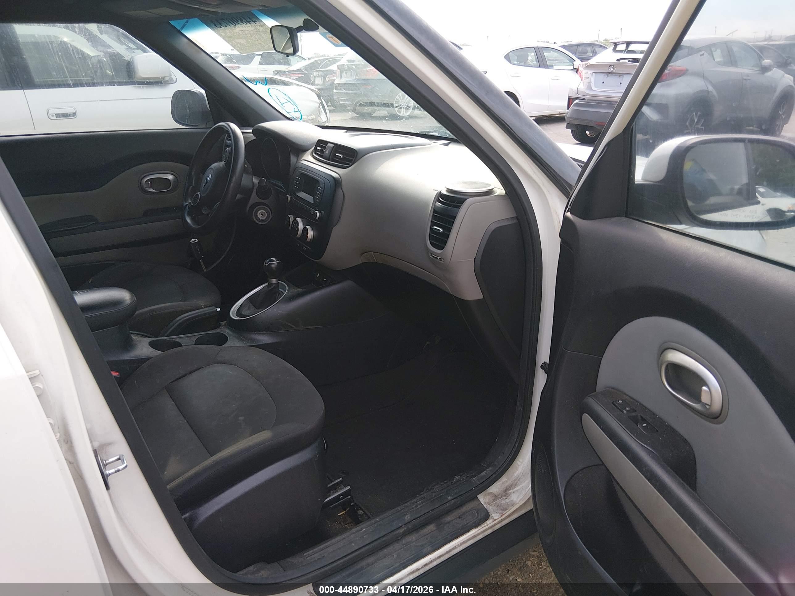KIA SOUL image 5