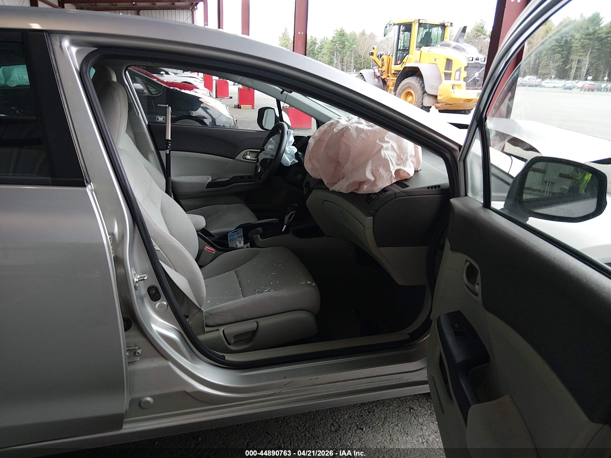 HONDA CIVIC image 5