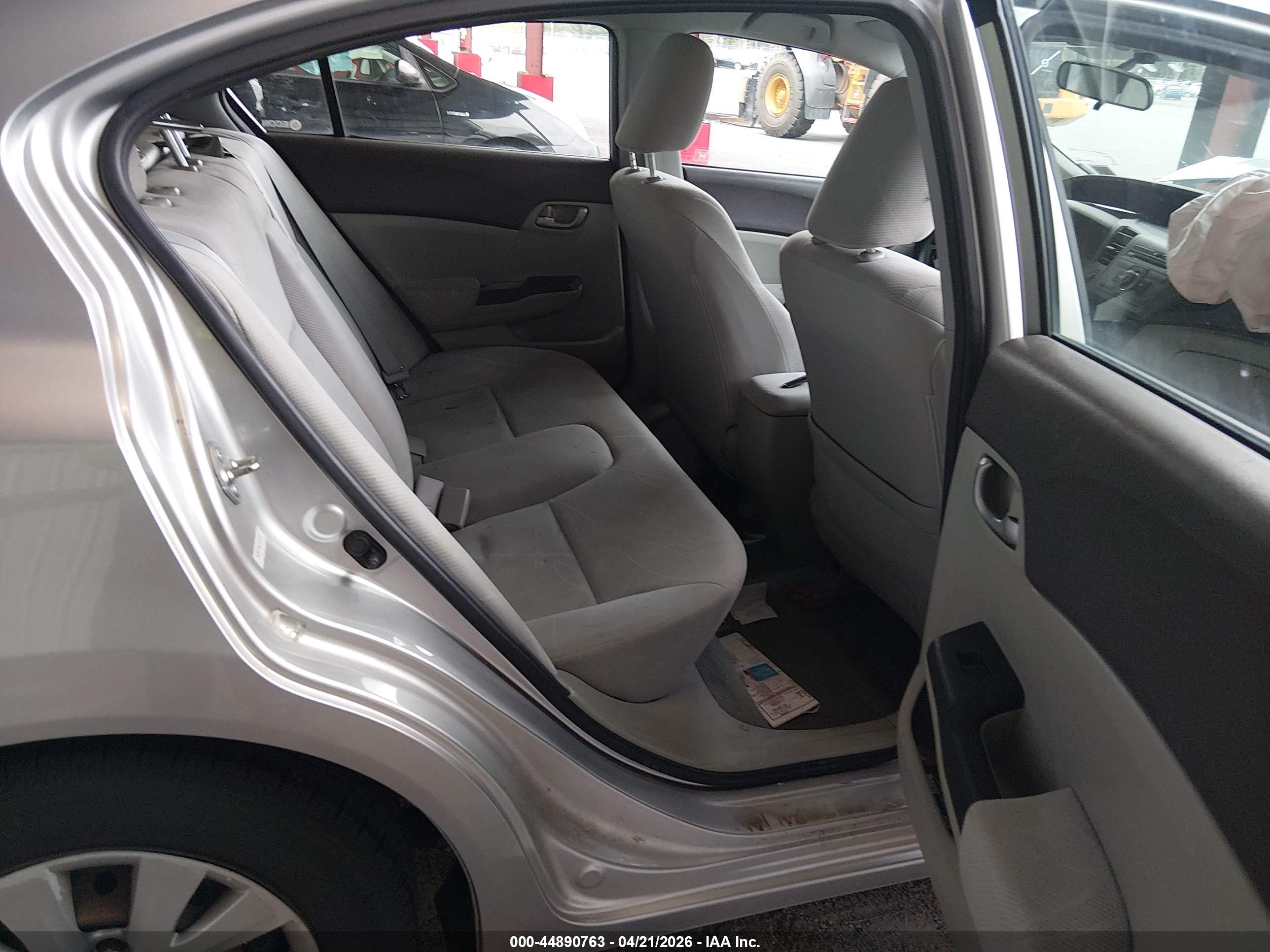 HONDA CIVIC image 8