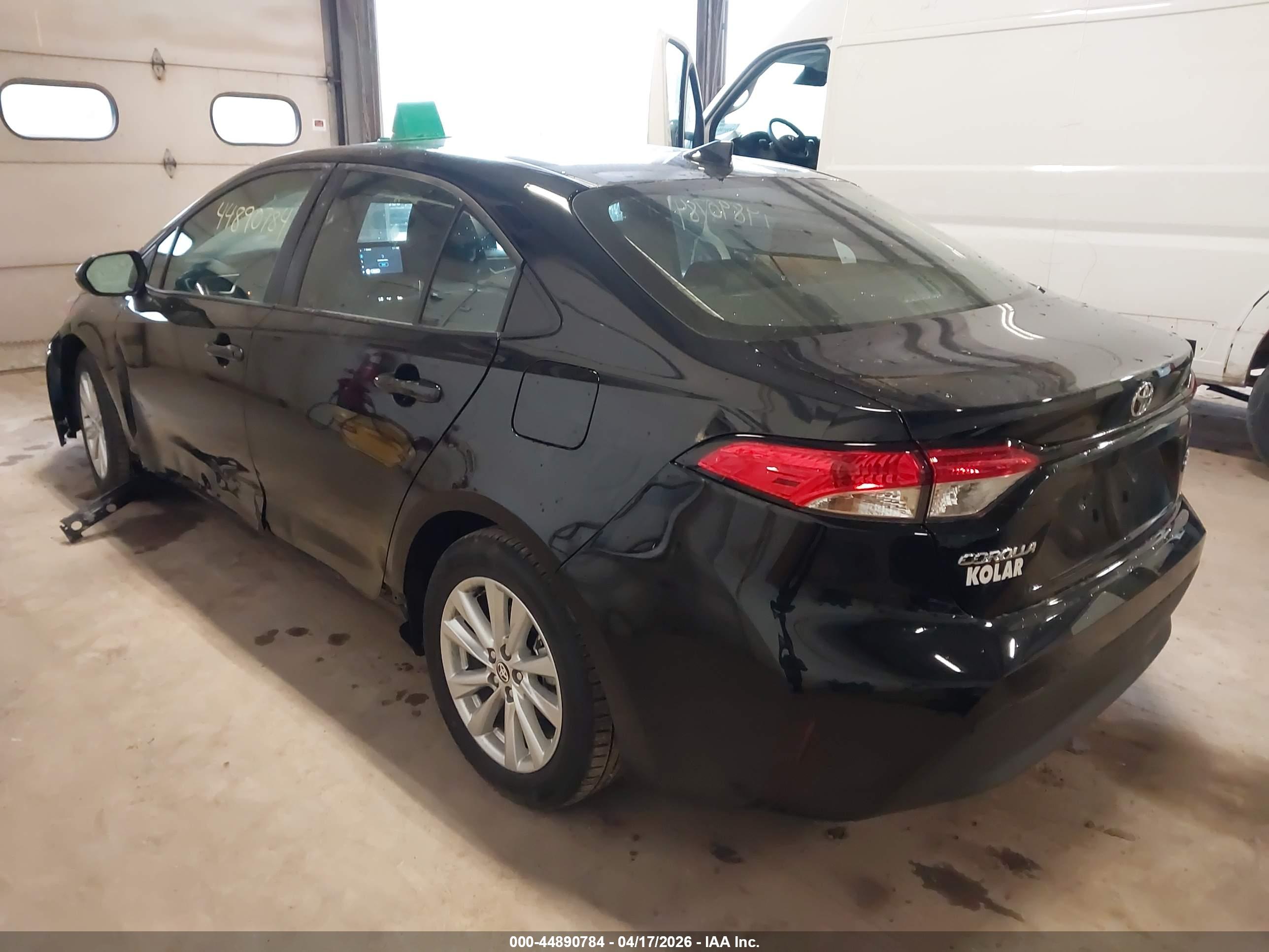 TOYOTA COROLLA image 3