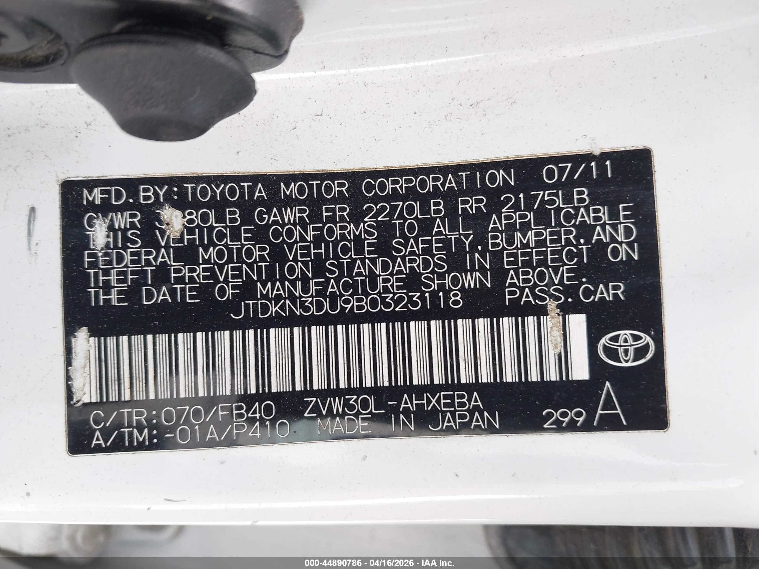 TOYOTA PRIUS image 9