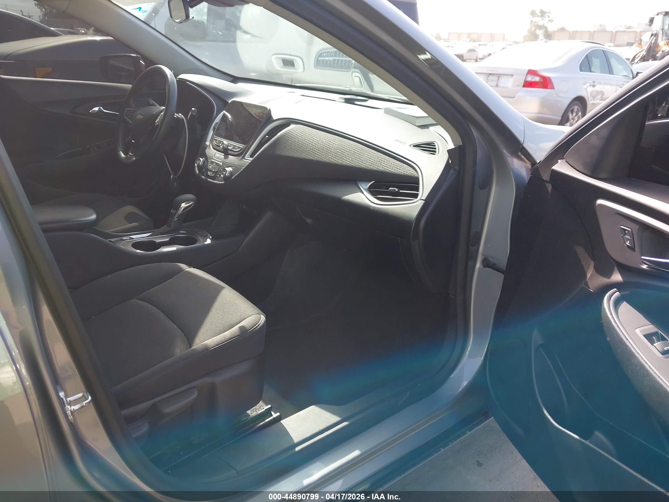 CHEVROLET MALIBU image 5