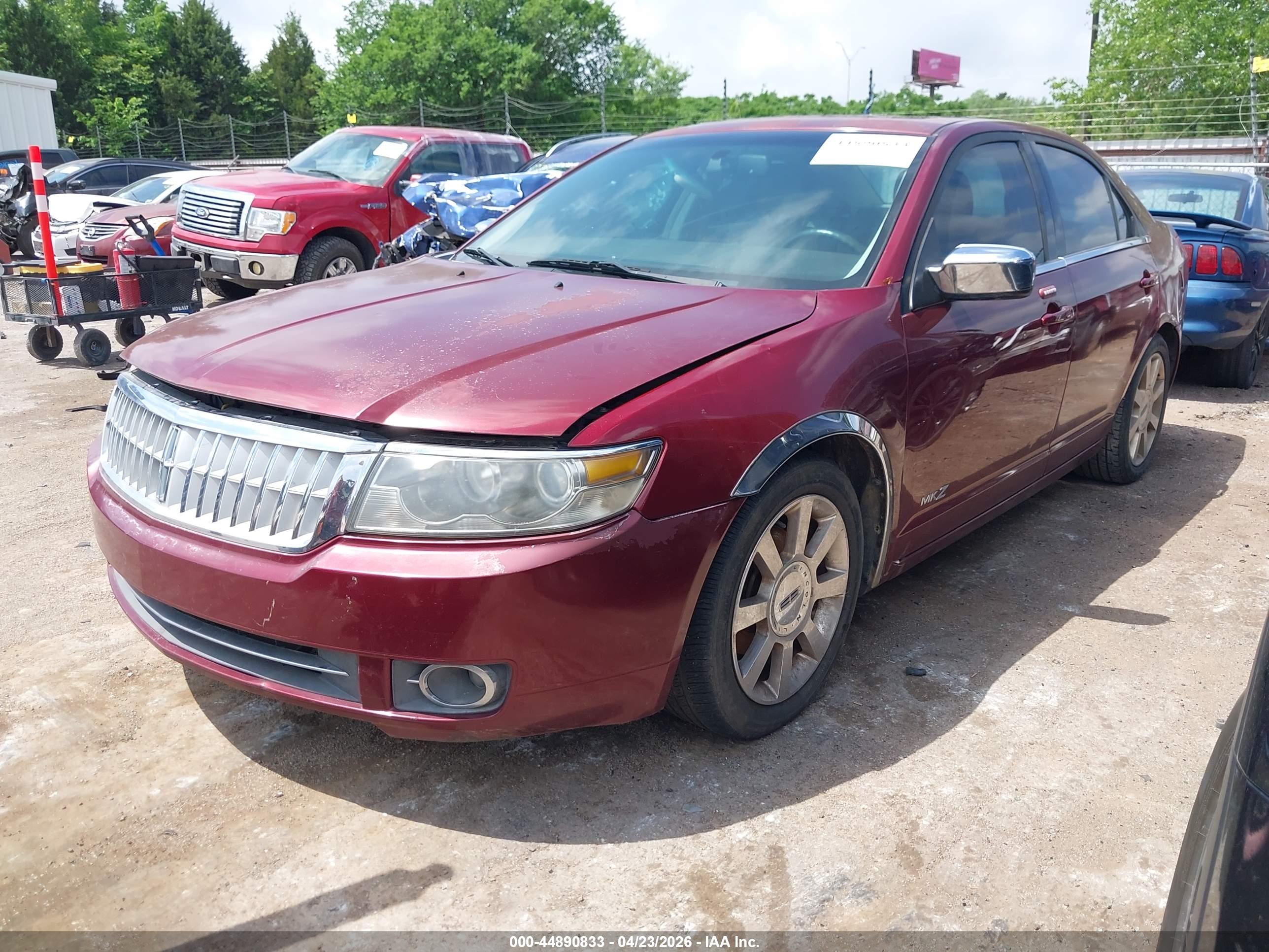 LINCOLN MKZ image 2