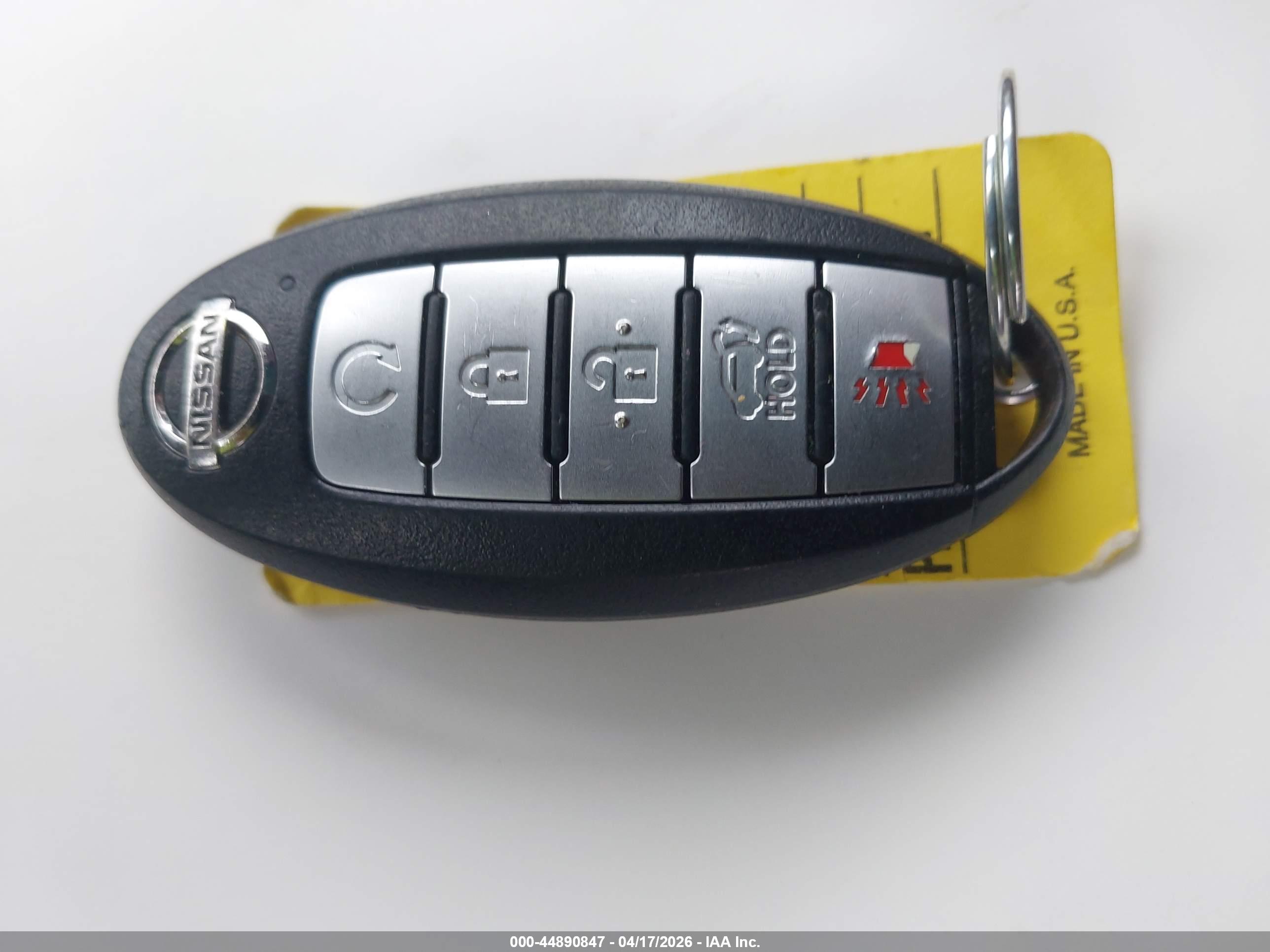 NISSAN ROGUE image 11