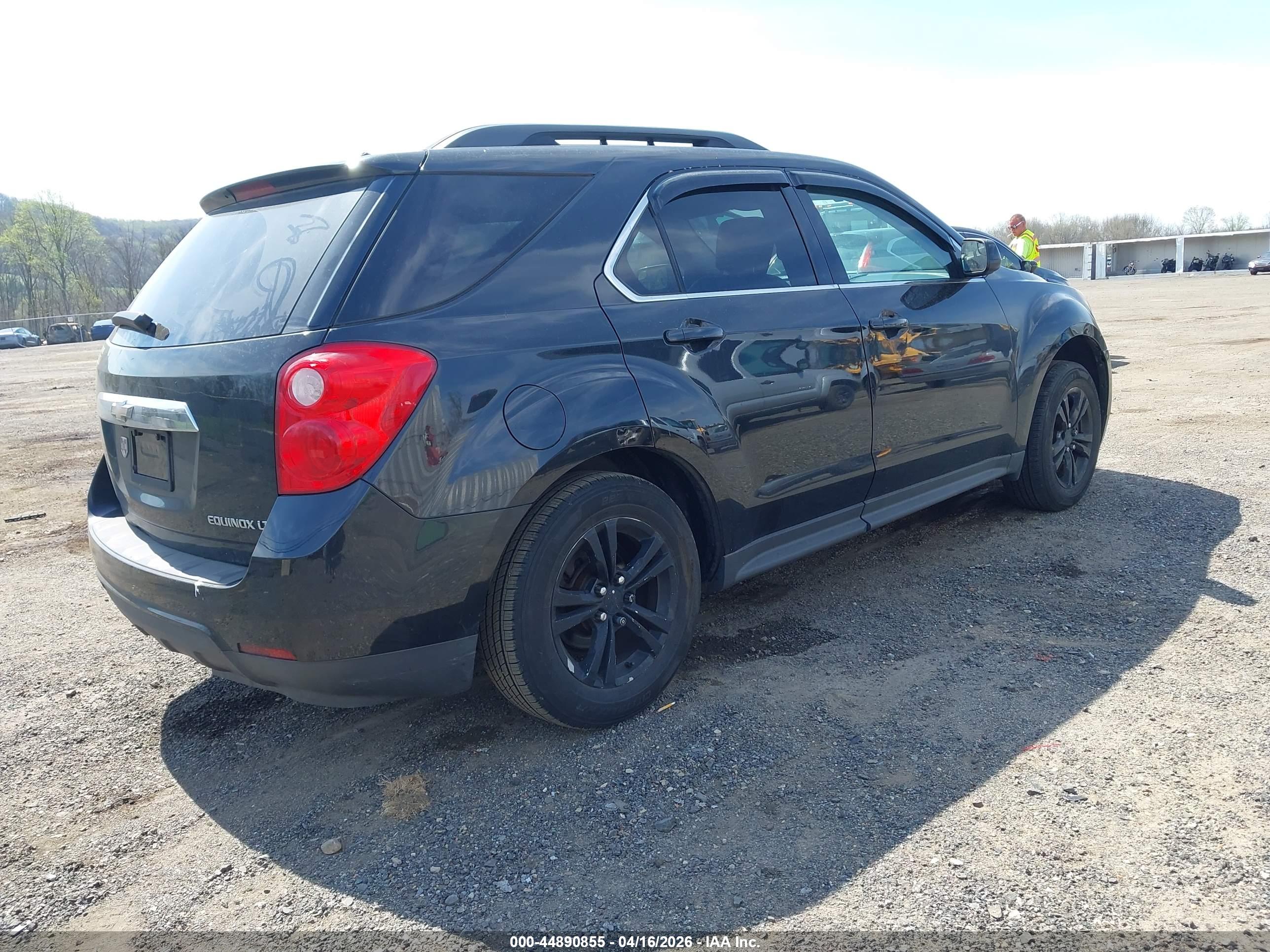 CHEVROLET EQUINOX image 4