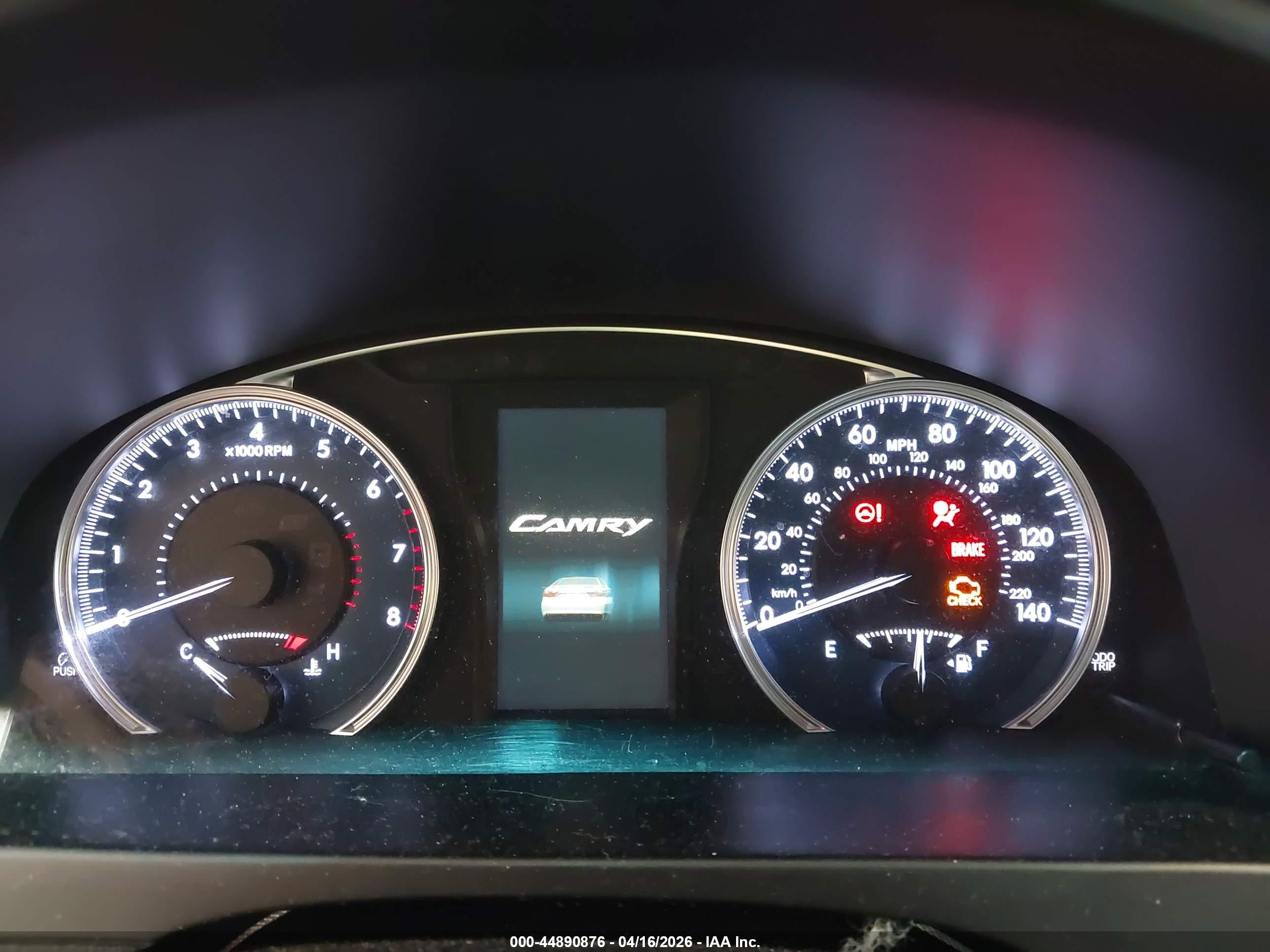 TOYOTA CAMRY image 7