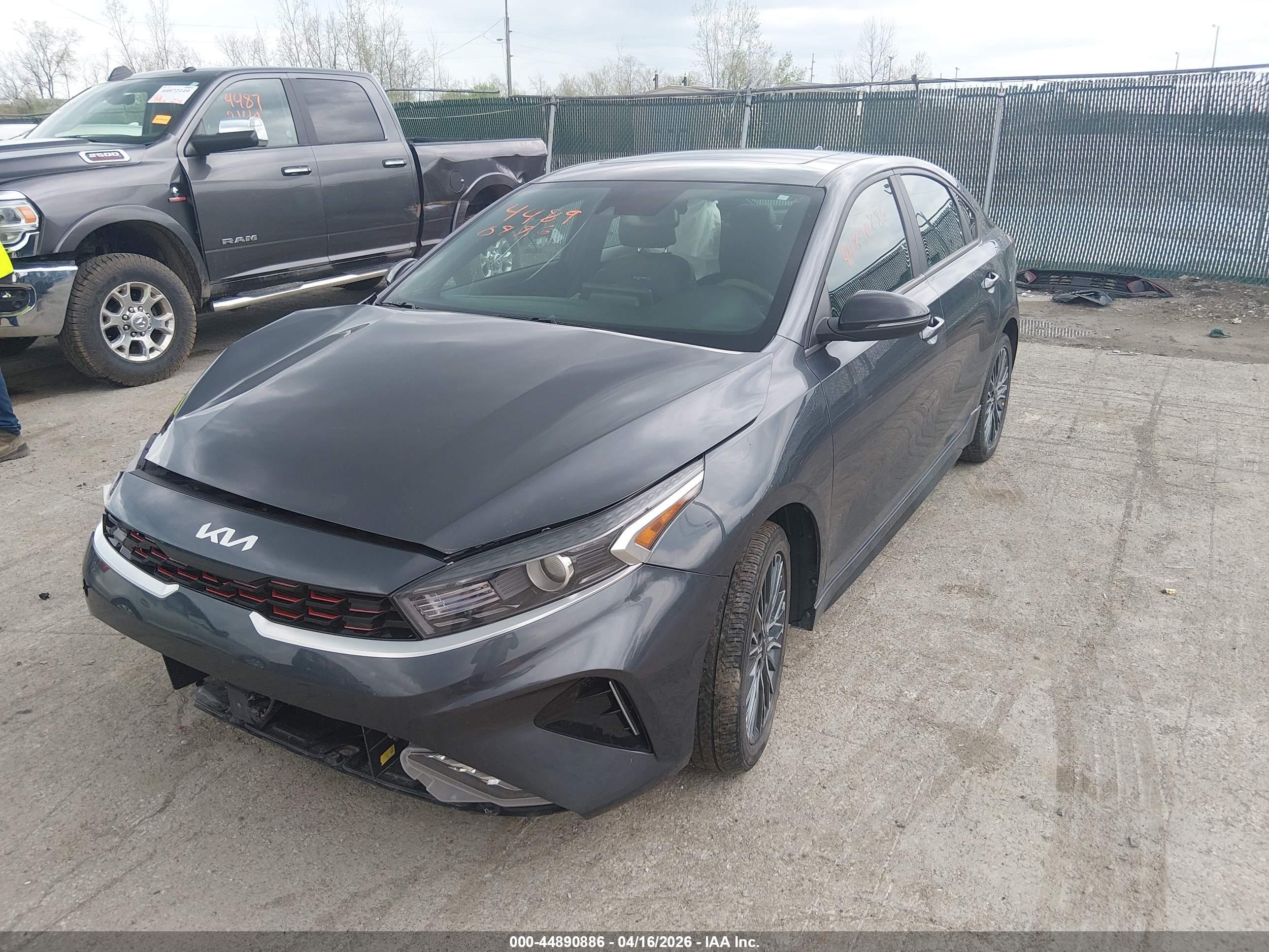 KIA FORTE image 2