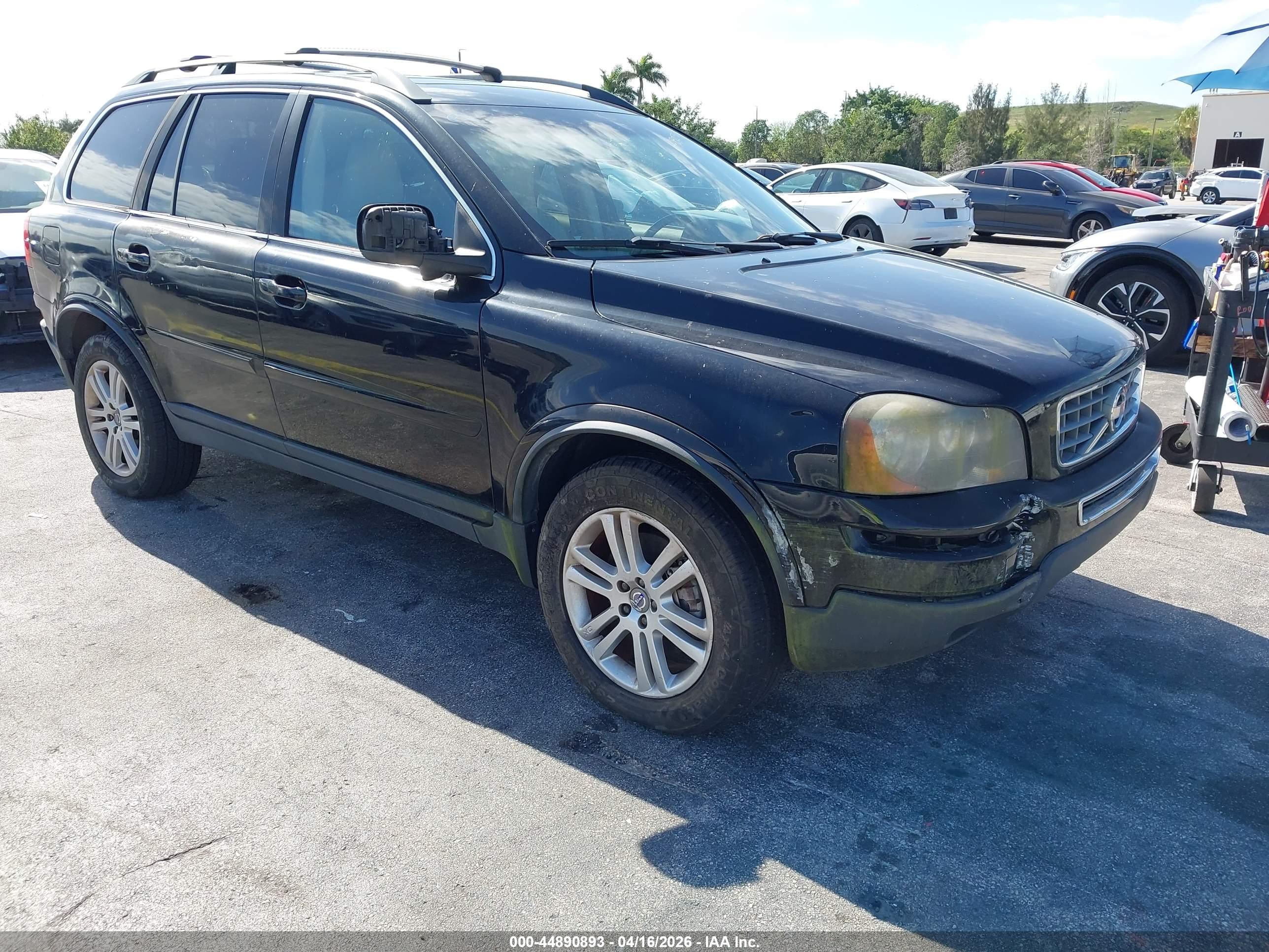 VOLVO XC90 image 6