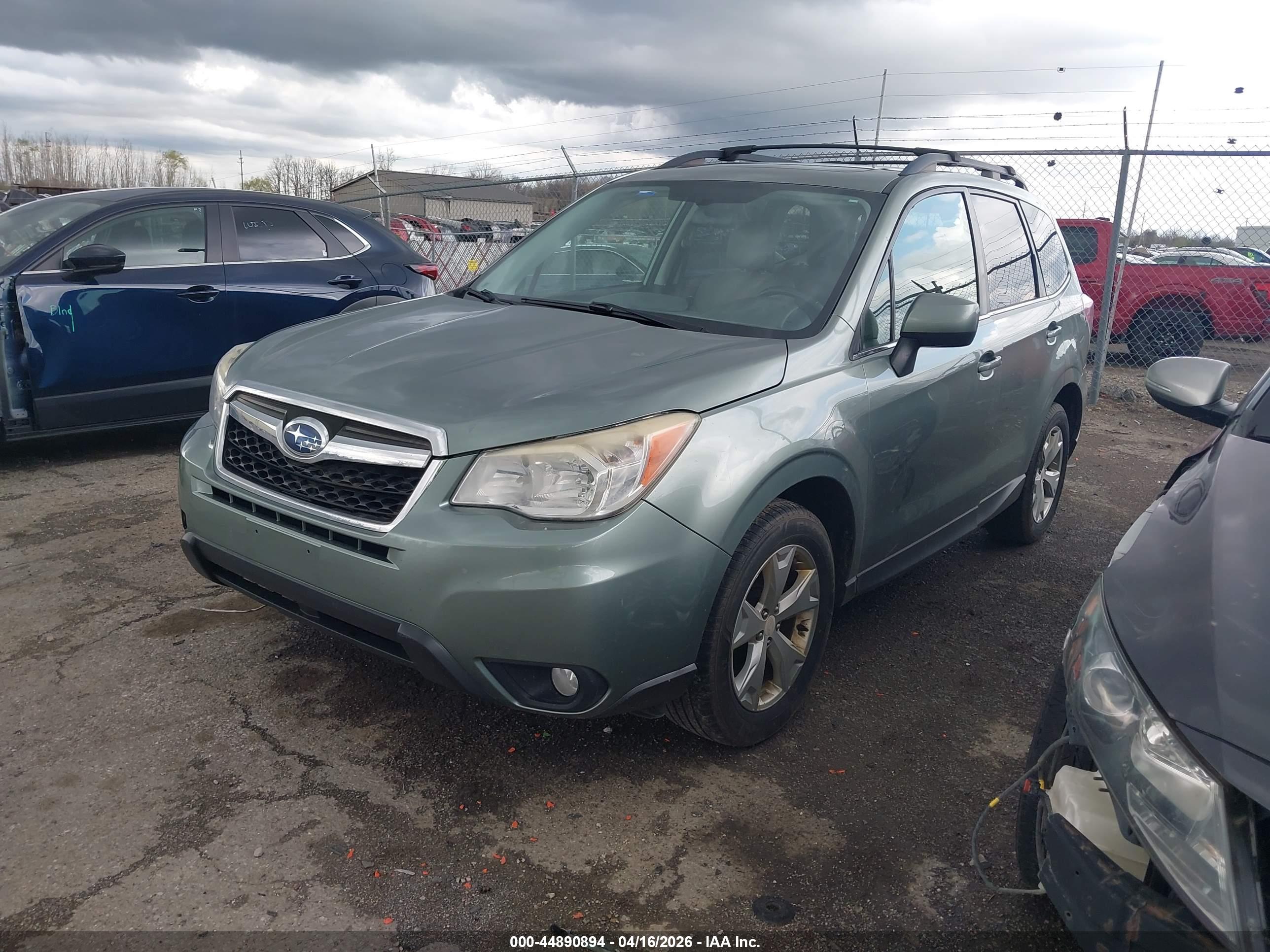 SUBARU FORESTER image 2