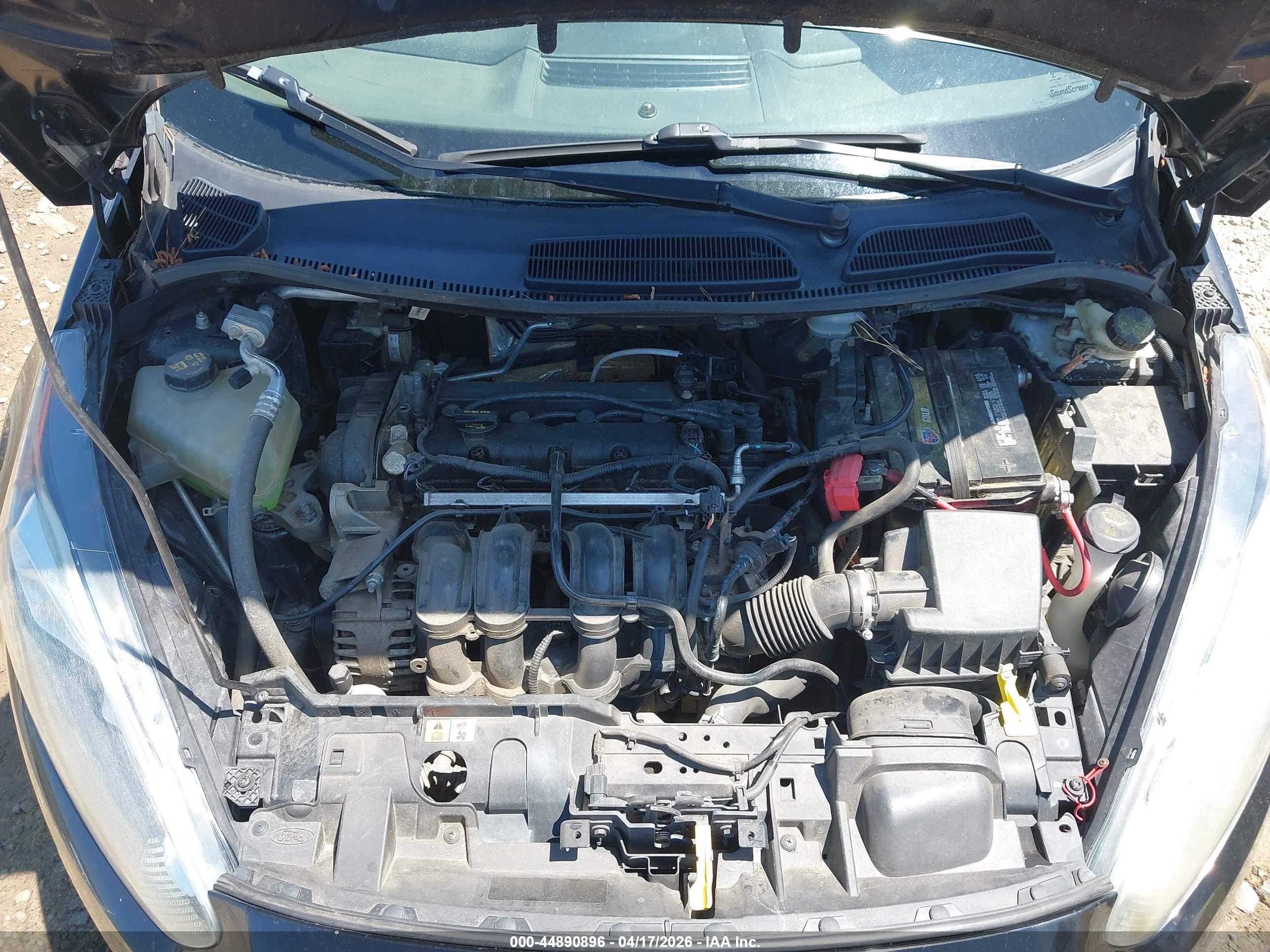 FORD FIESTA image 10