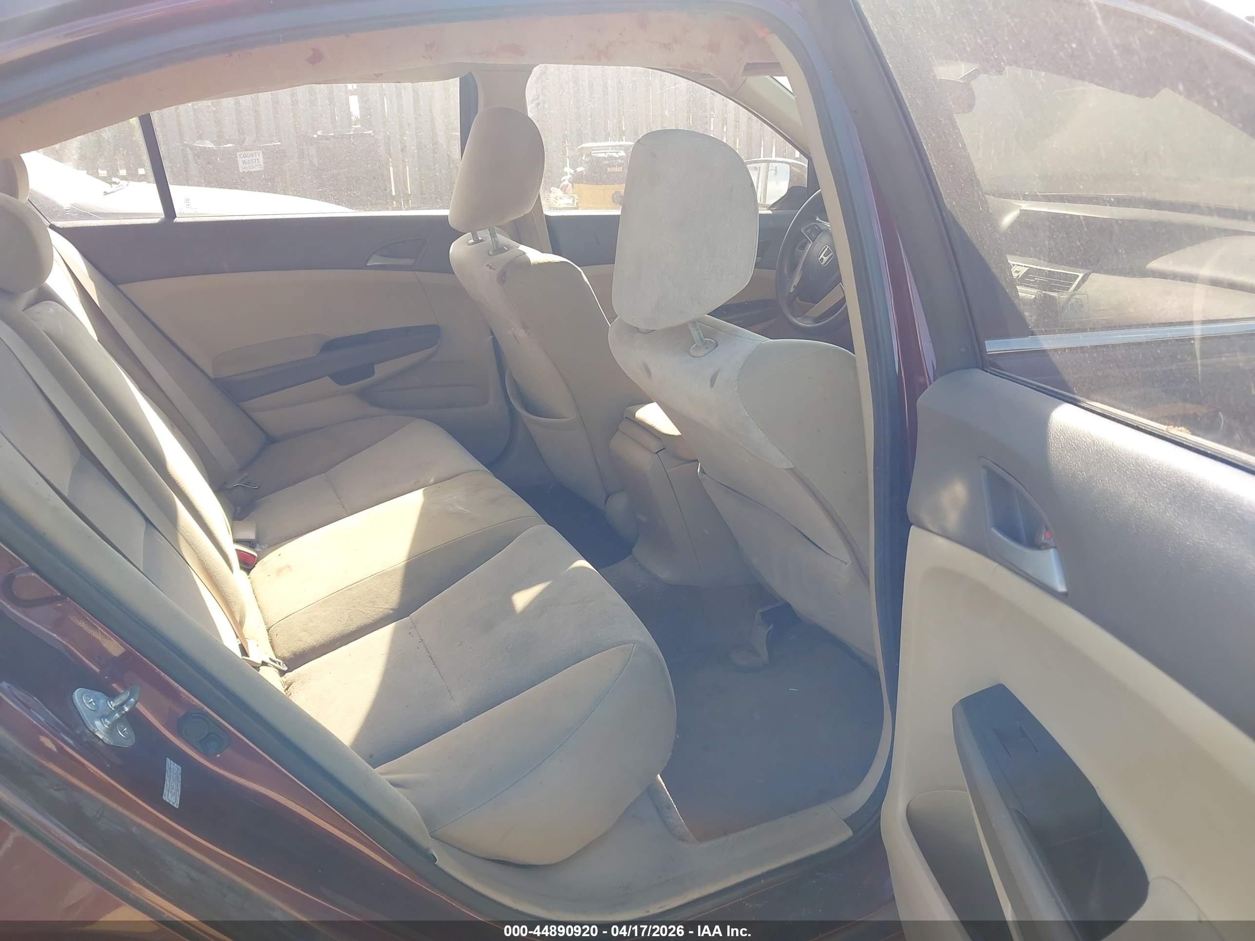 HONDA ACCORD image 8