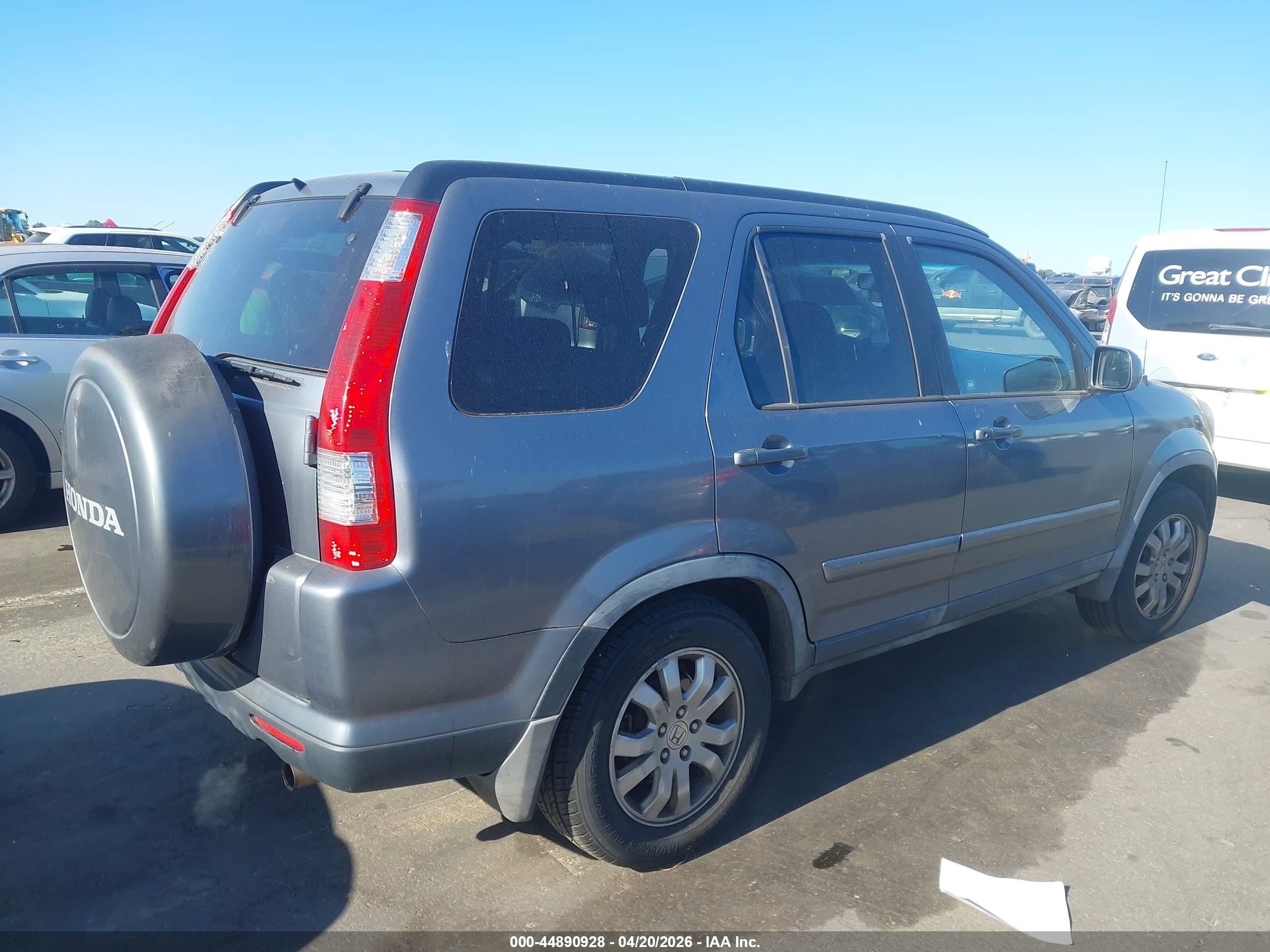 HONDA CR-V image 4
