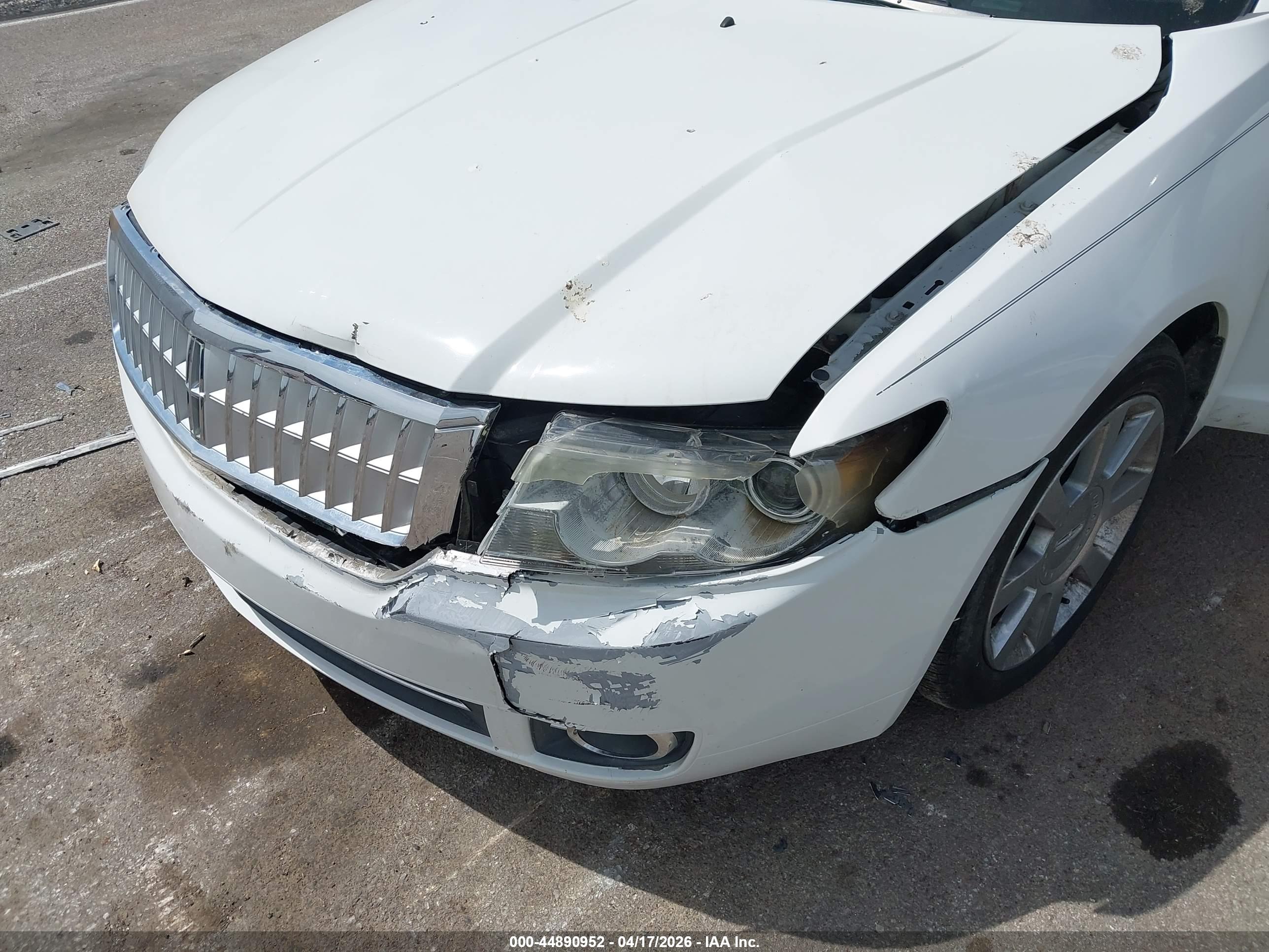 LINCOLN MKZ image 6