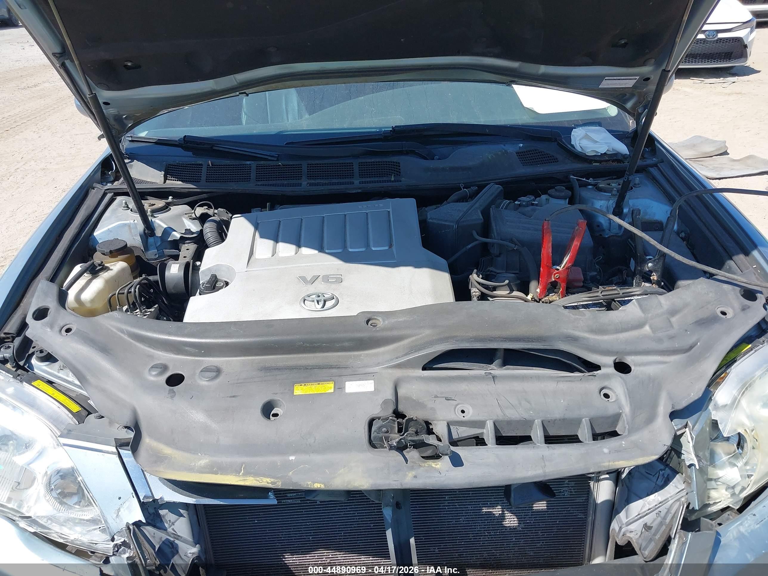TOYOTA AVALON image 10
