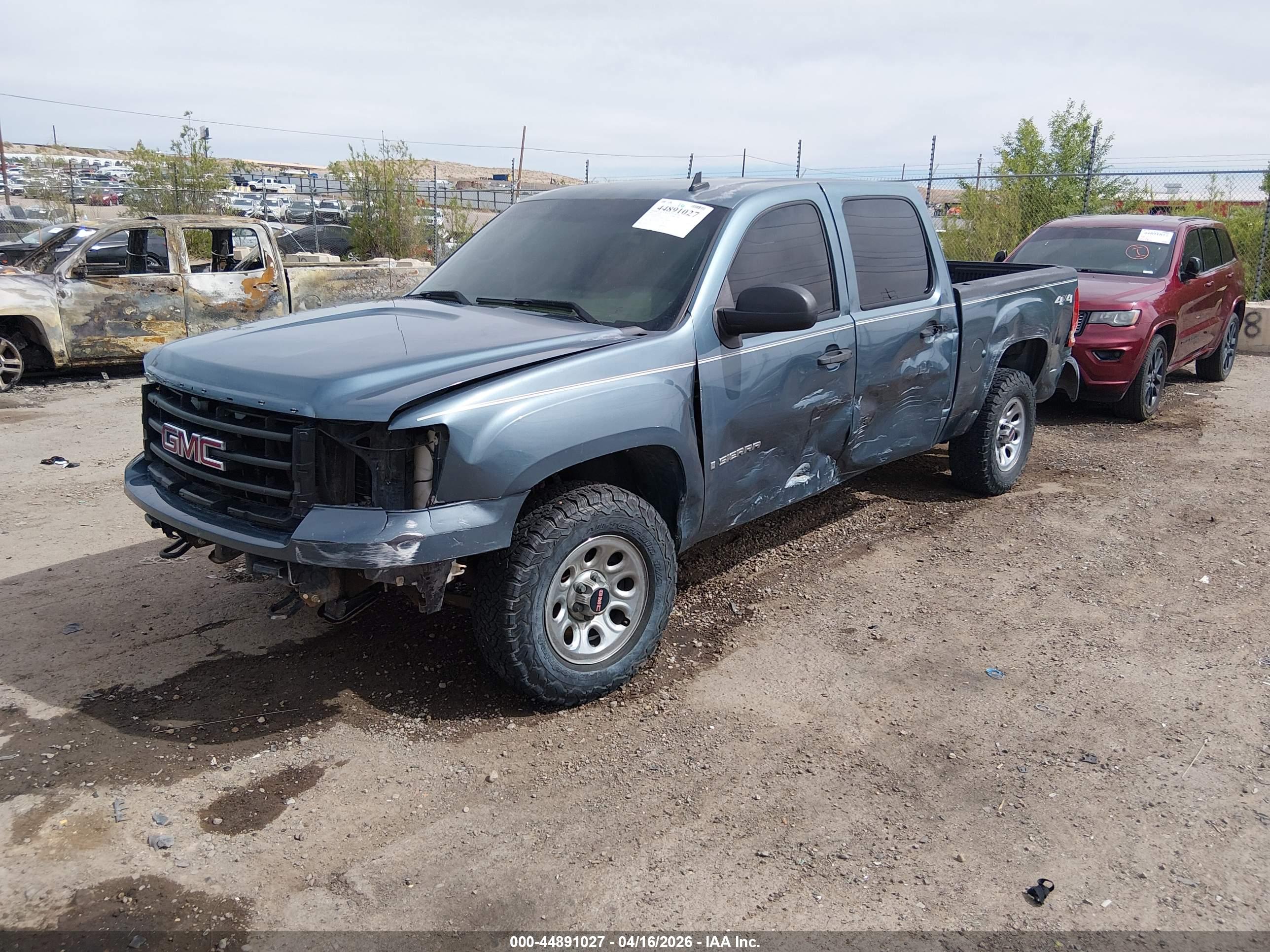 GMC SIERRA image 2