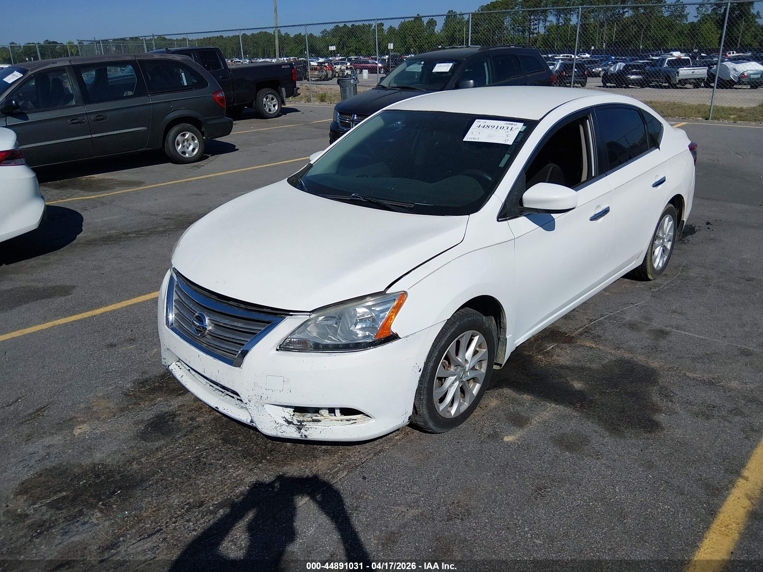 NISSAN SENTRA image 2