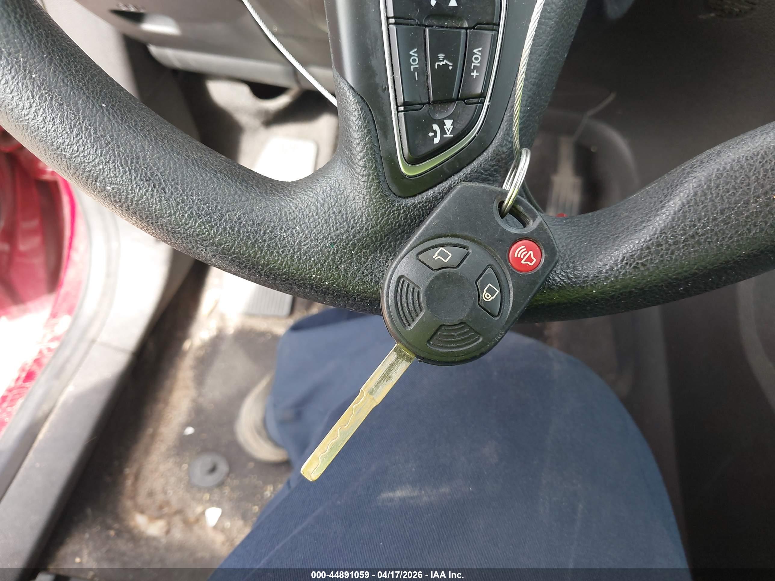 FORD ESCAPE image 11