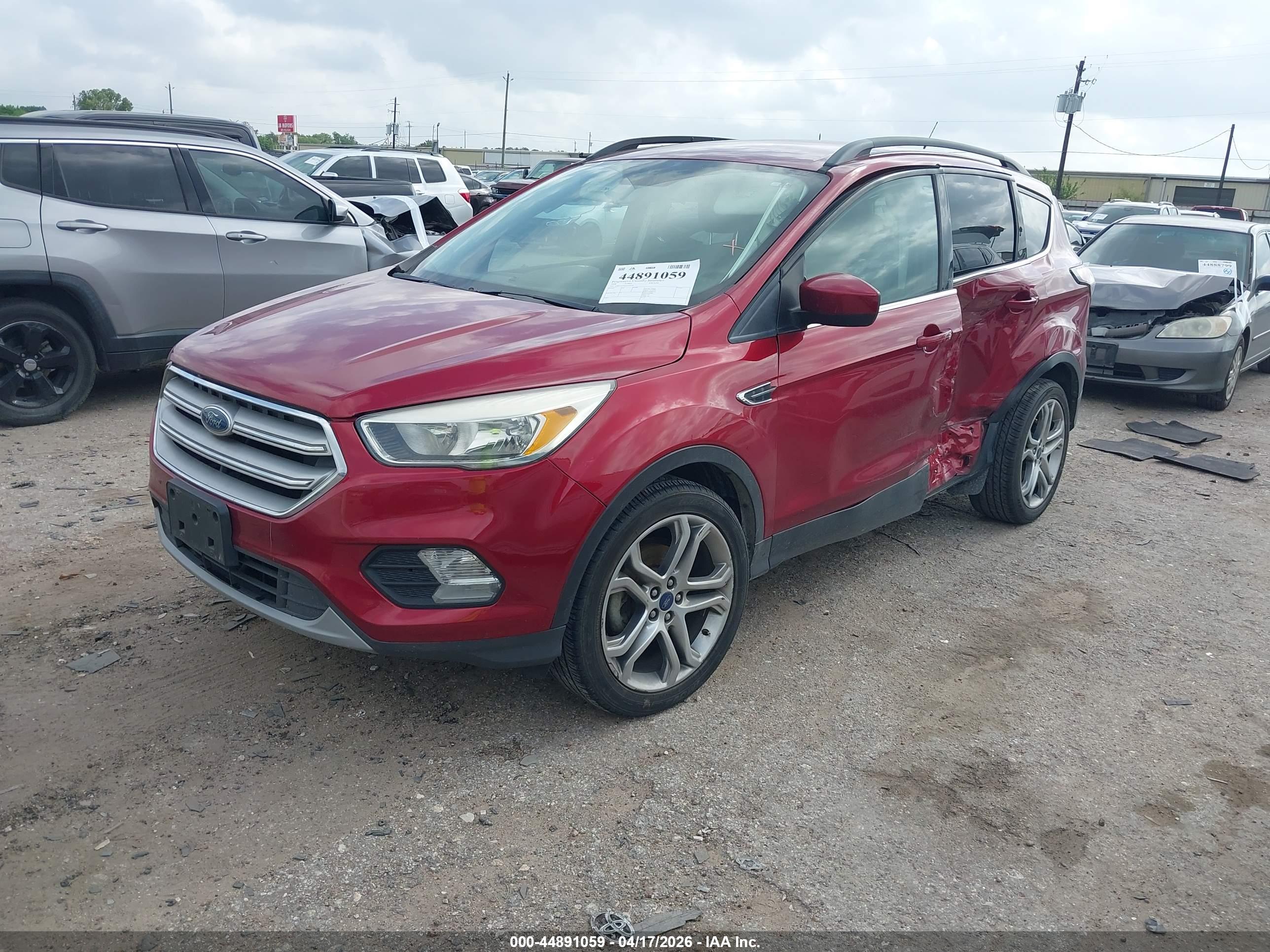 FORD ESCAPE image 2