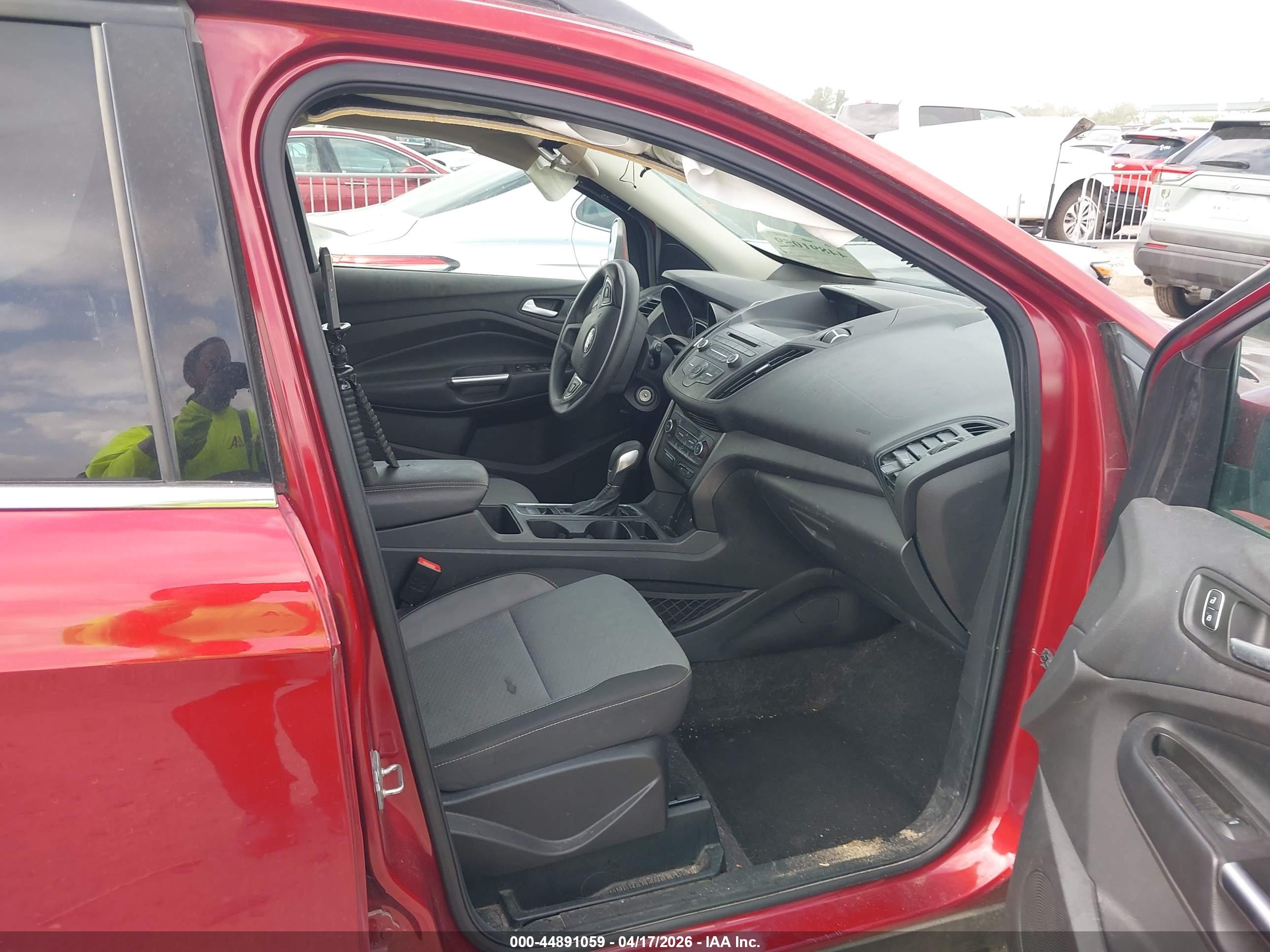FORD ESCAPE image 5