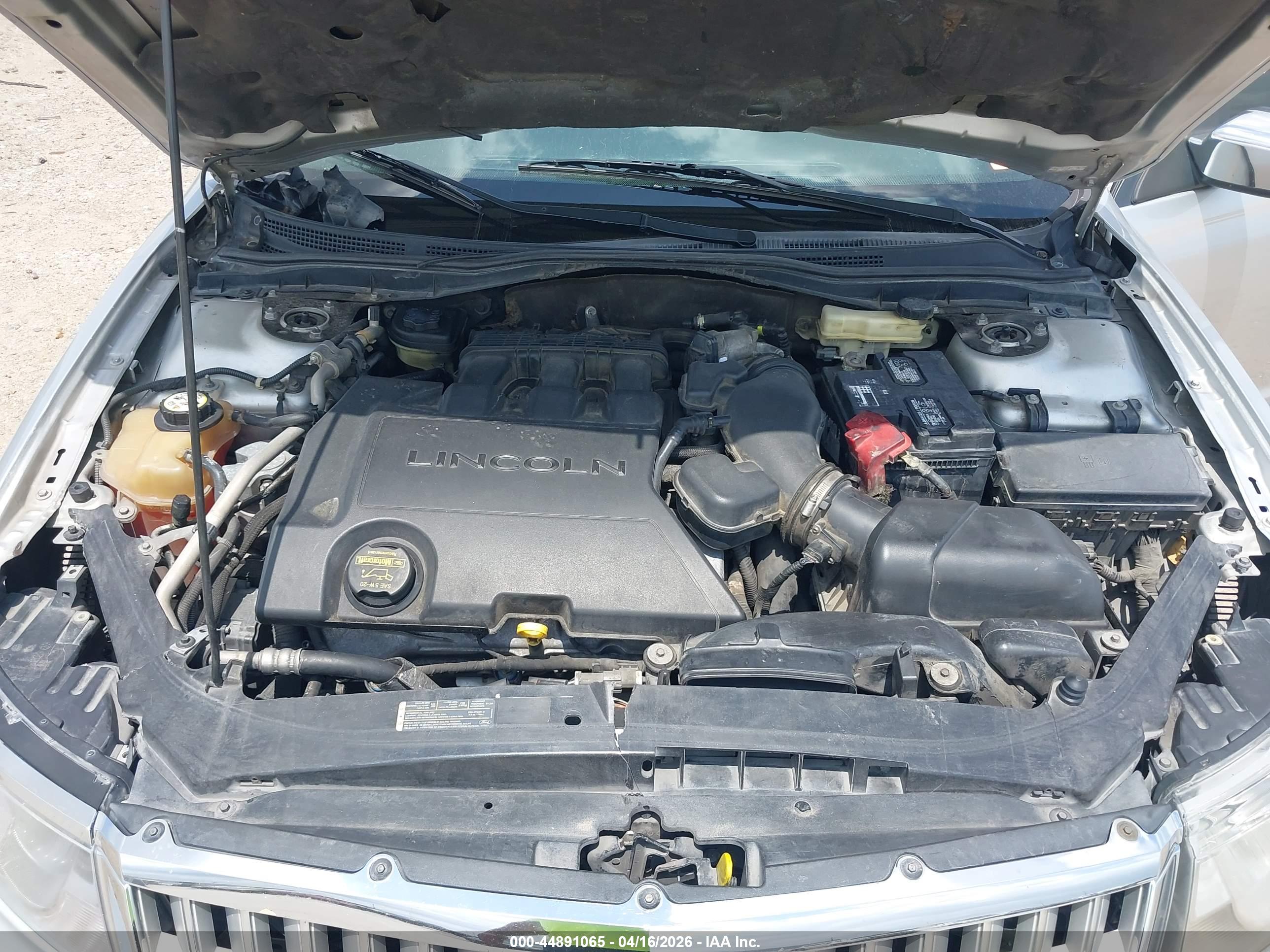 LINCOLN MKZ image 10