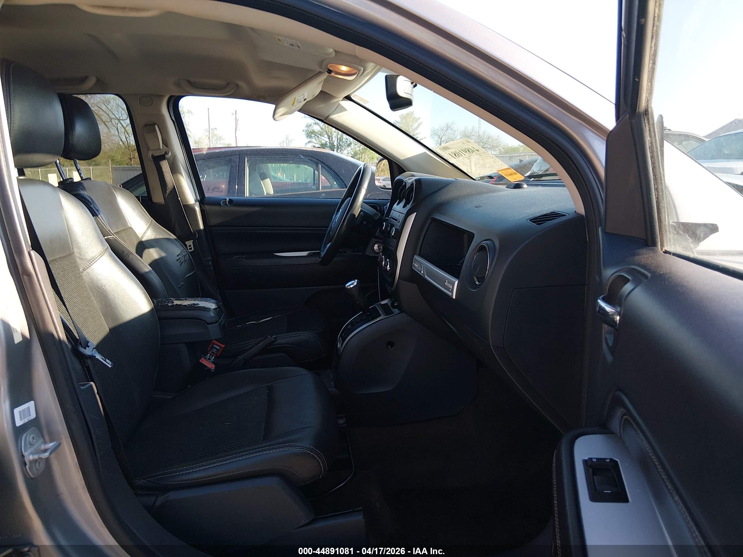 JEEP COMPASS image 5