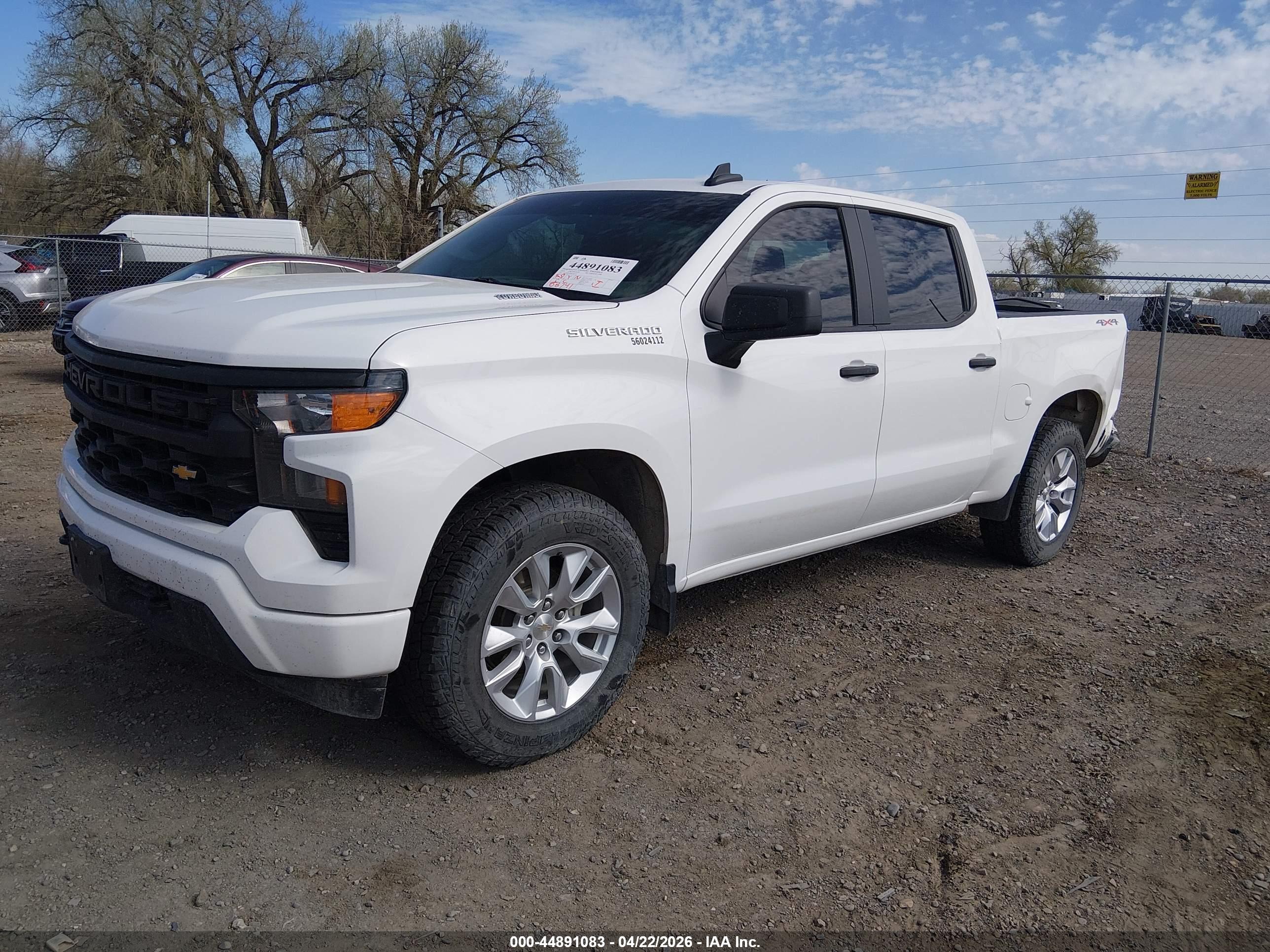 CHEVROLET SILVERADO image 2