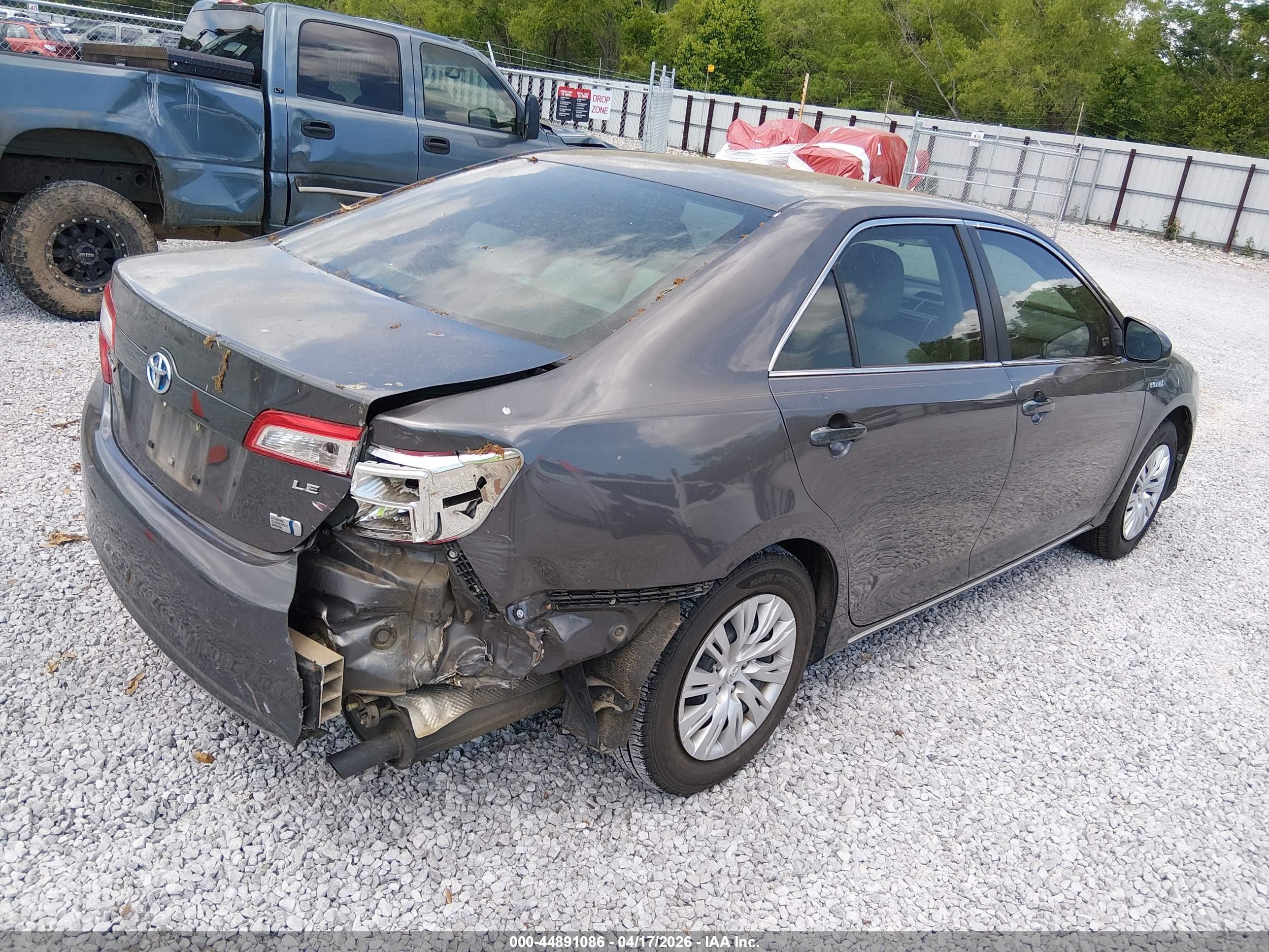 TOYOTA CAMRY image 4