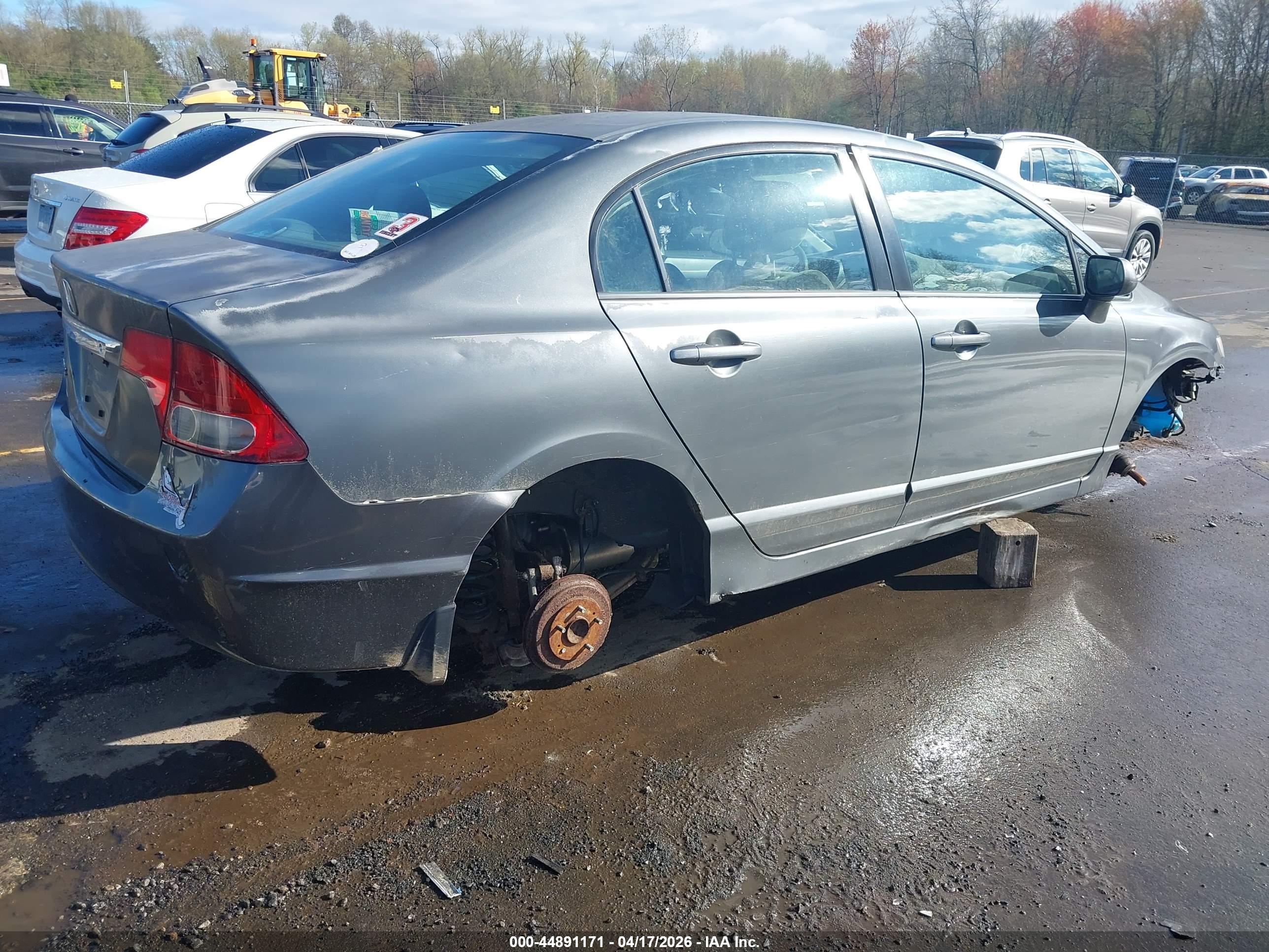 HONDA CIVIC image 4
