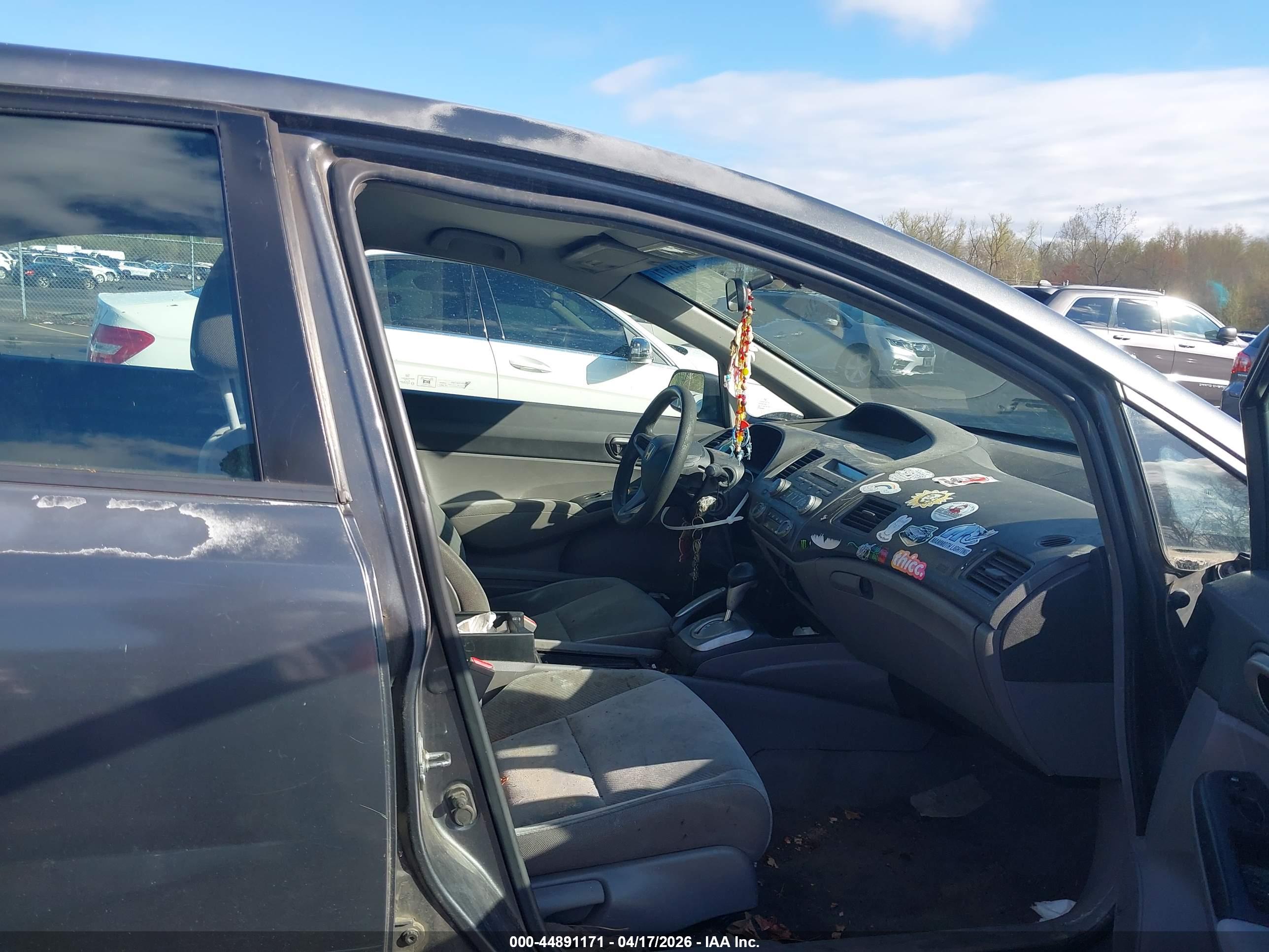 HONDA CIVIC image 5
