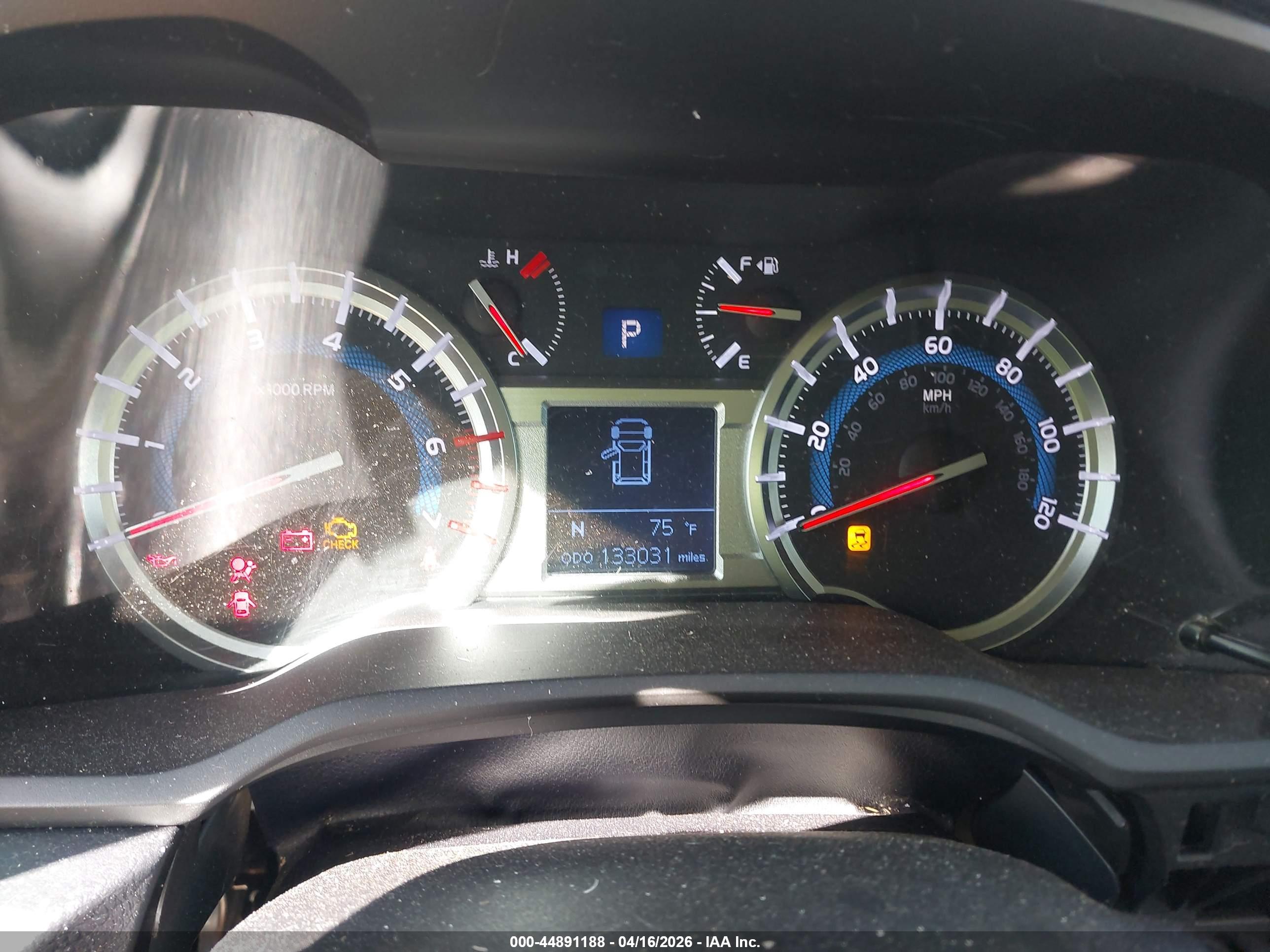 TOYOTA 4RUNNER image 7