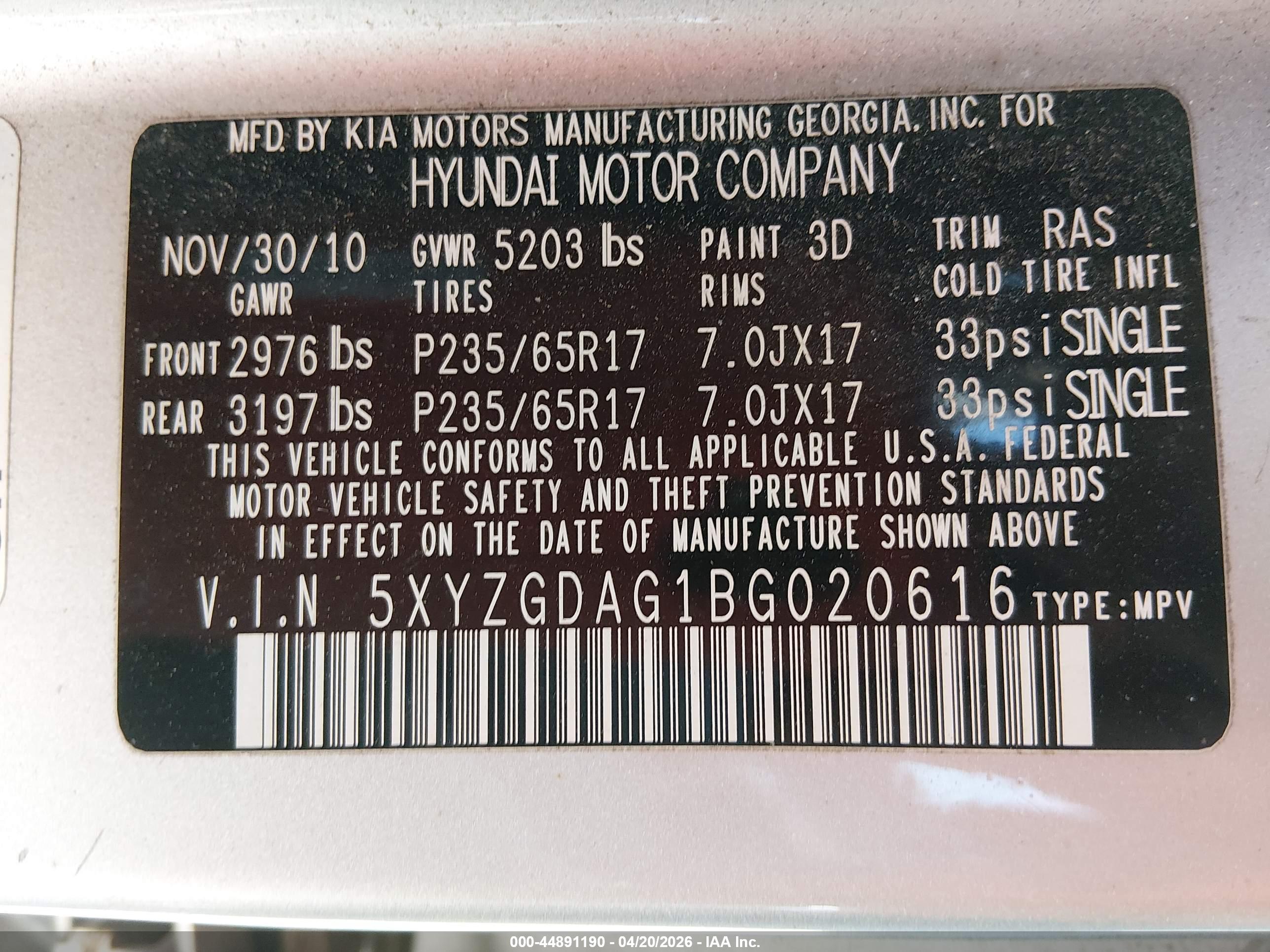HYUNDAI SANTA image 9