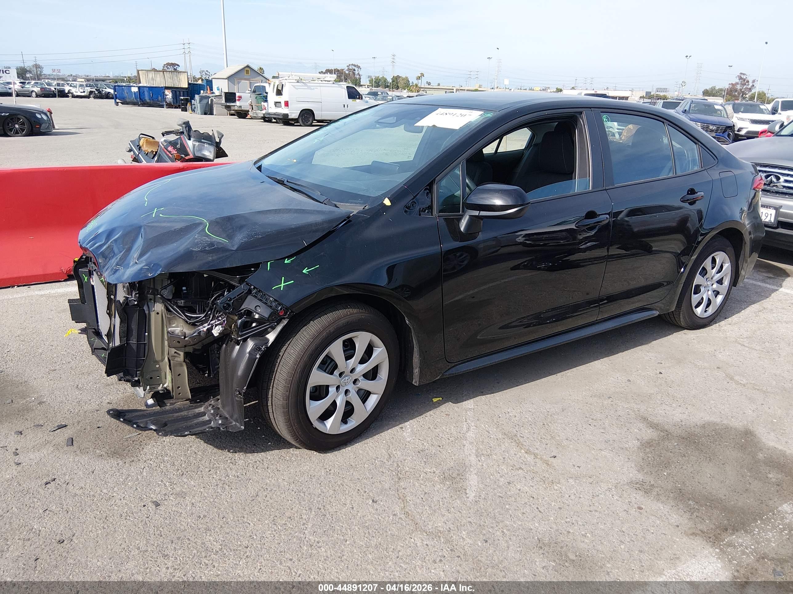 TOYOTA COROLLA image 2