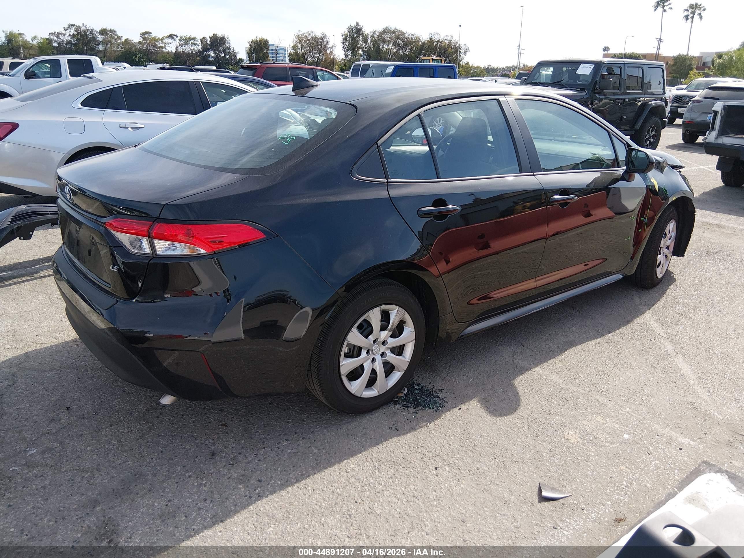 TOYOTA COROLLA image 4
