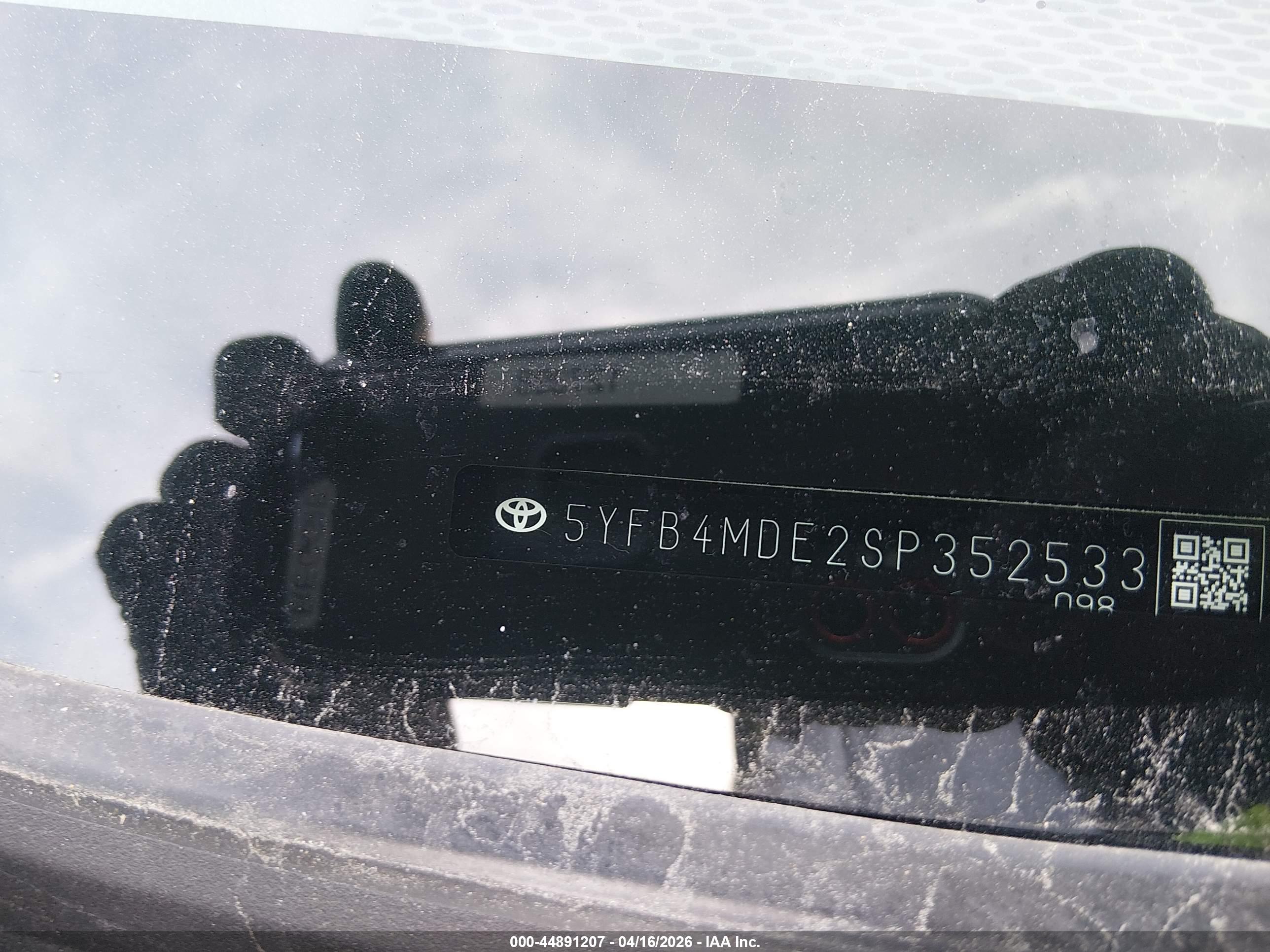TOYOTA COROLLA image 9