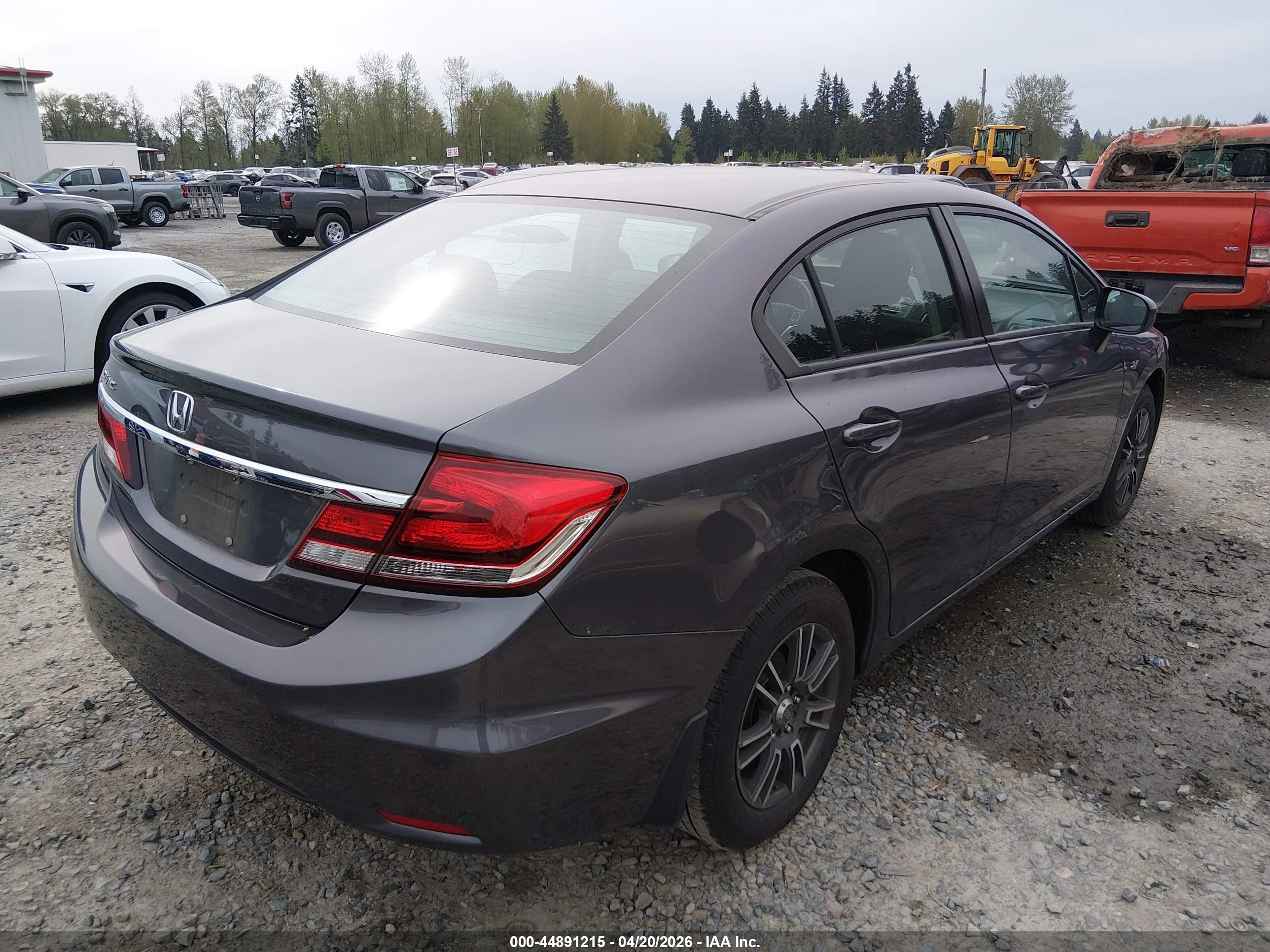 HONDA CIVIC image 4