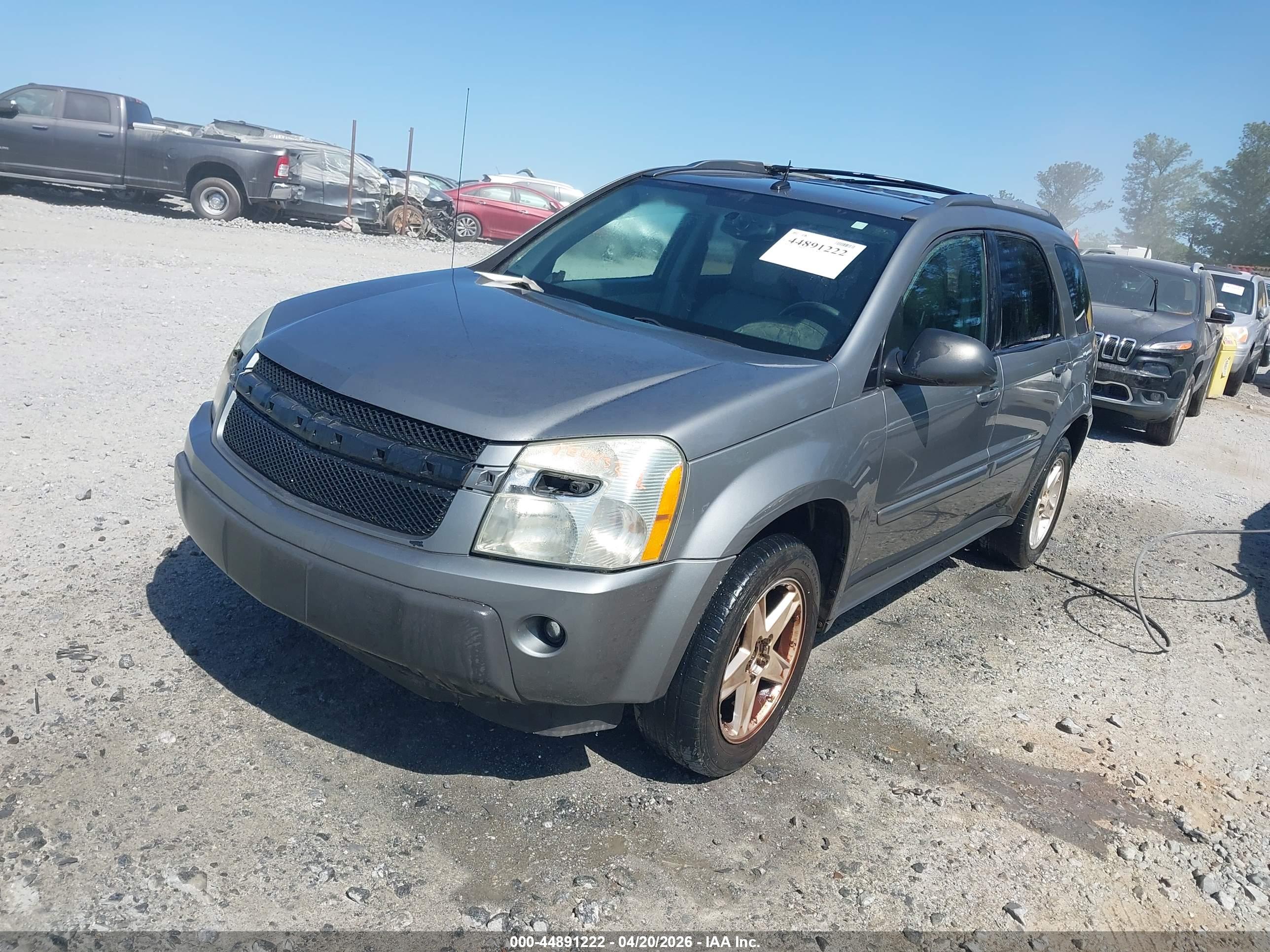 CHEVROLET EQUINOX image 2