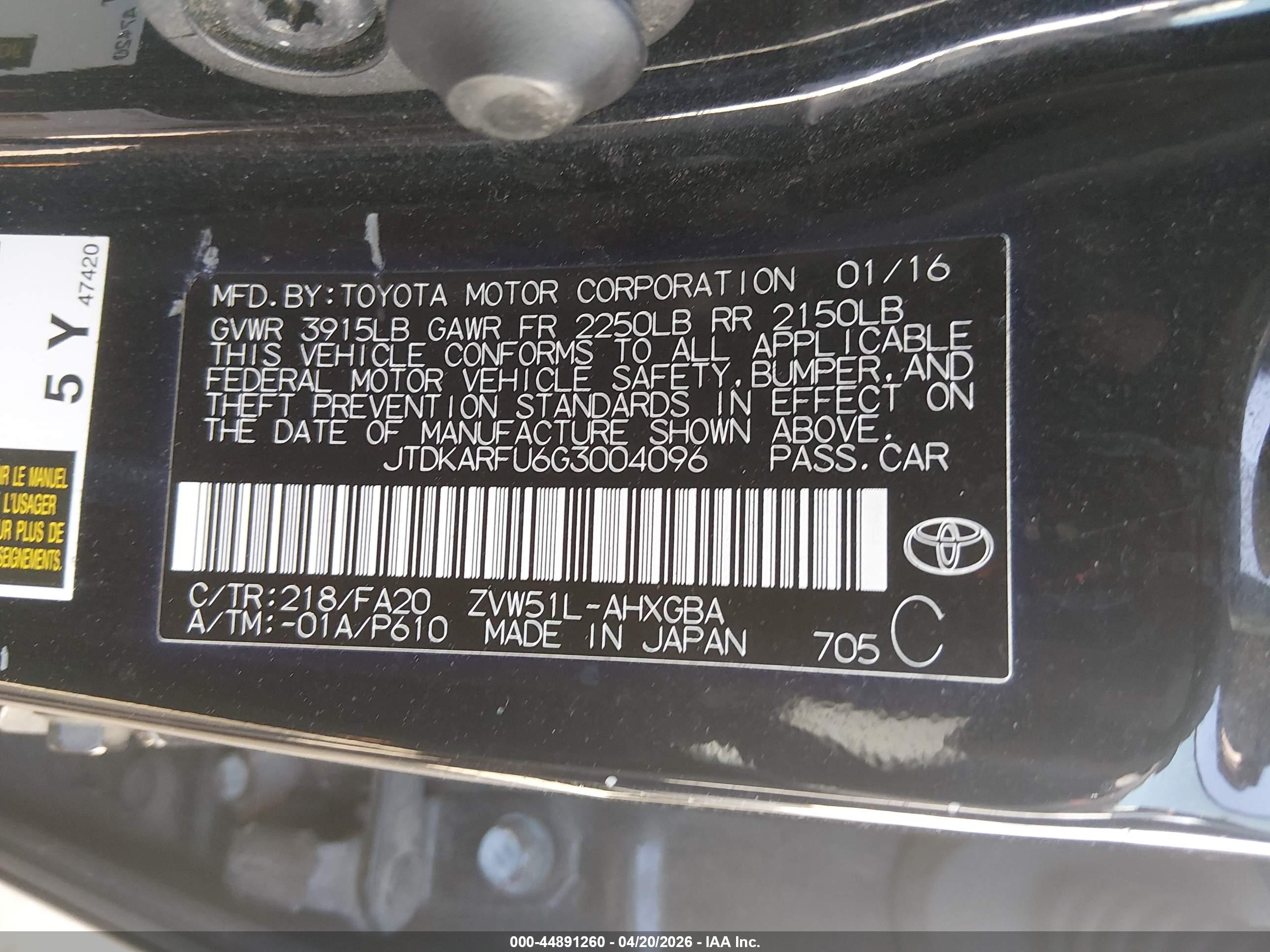 TOYOTA PRIUS image 9