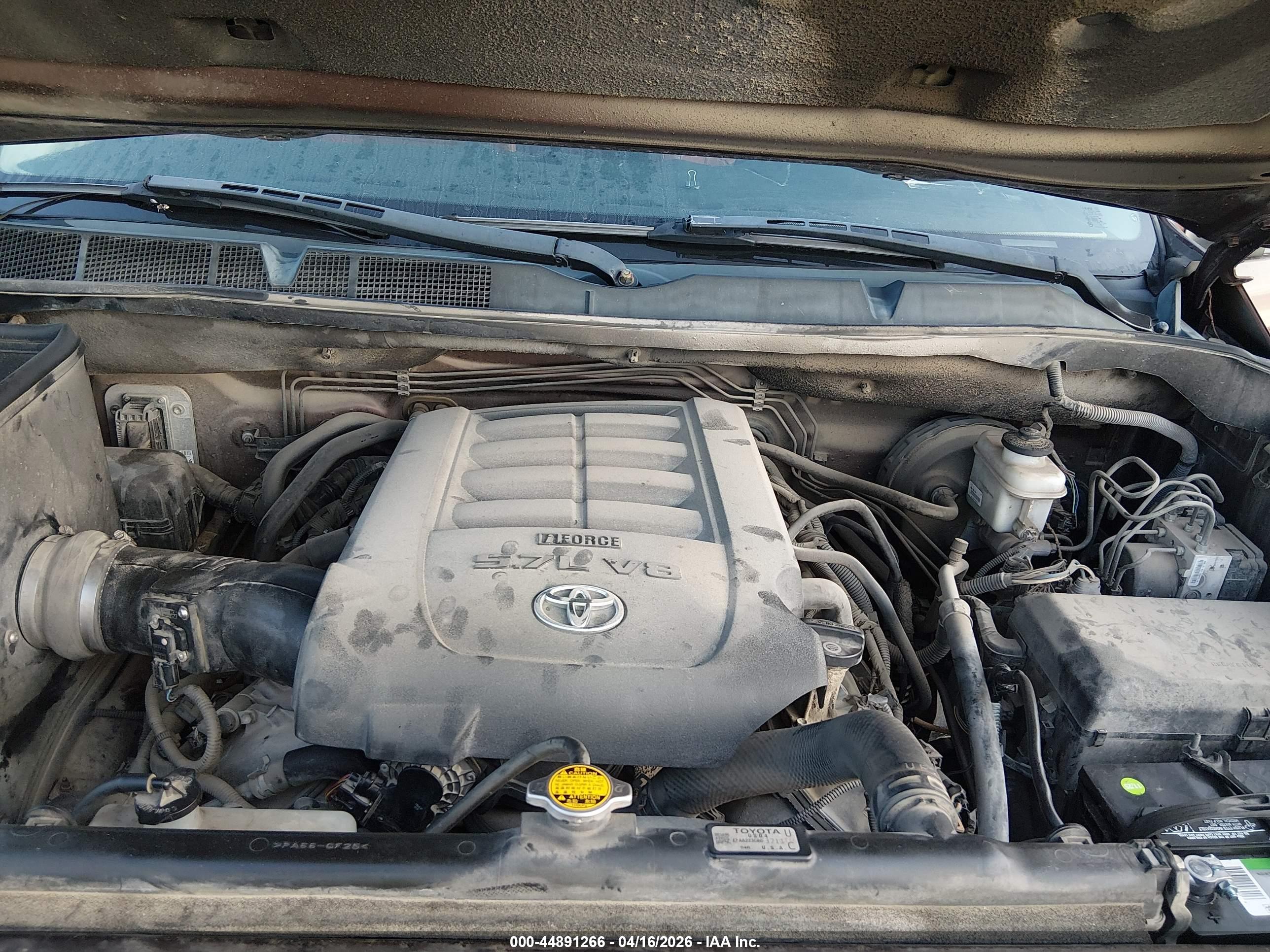 TOYOTA TUNDRA image 10