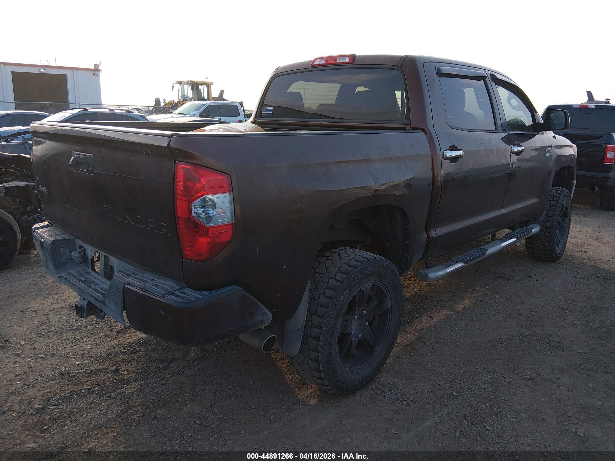 TOYOTA TUNDRA image 4