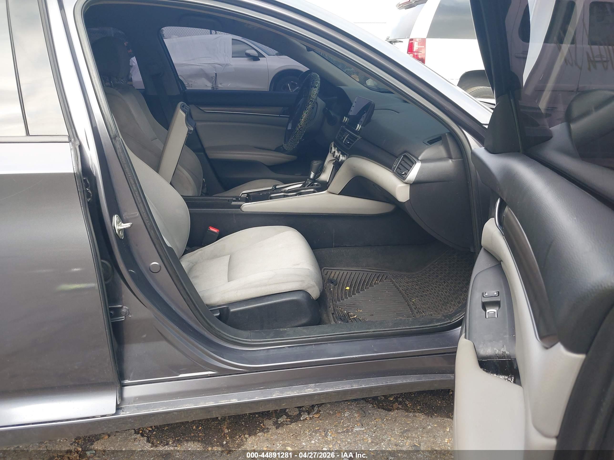 HONDA ACCORD image 5